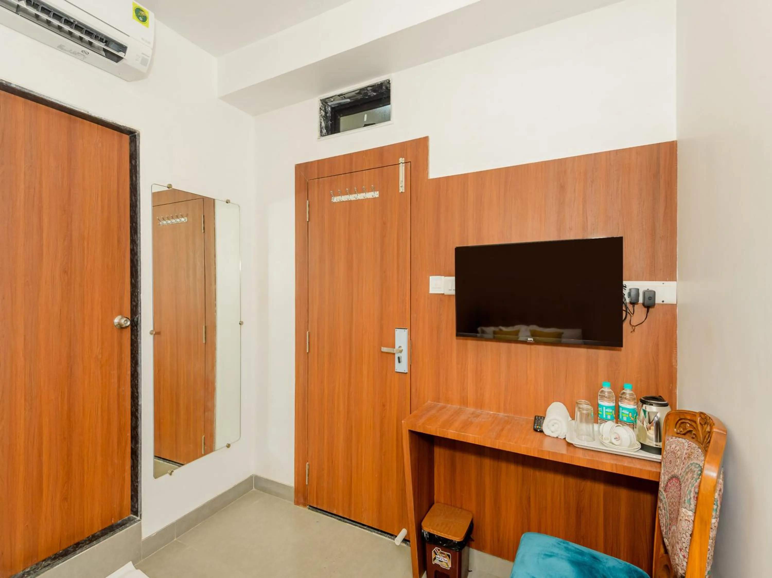 TV and multimedia in Hotel Zillion Executive - Kurla West Mumbai