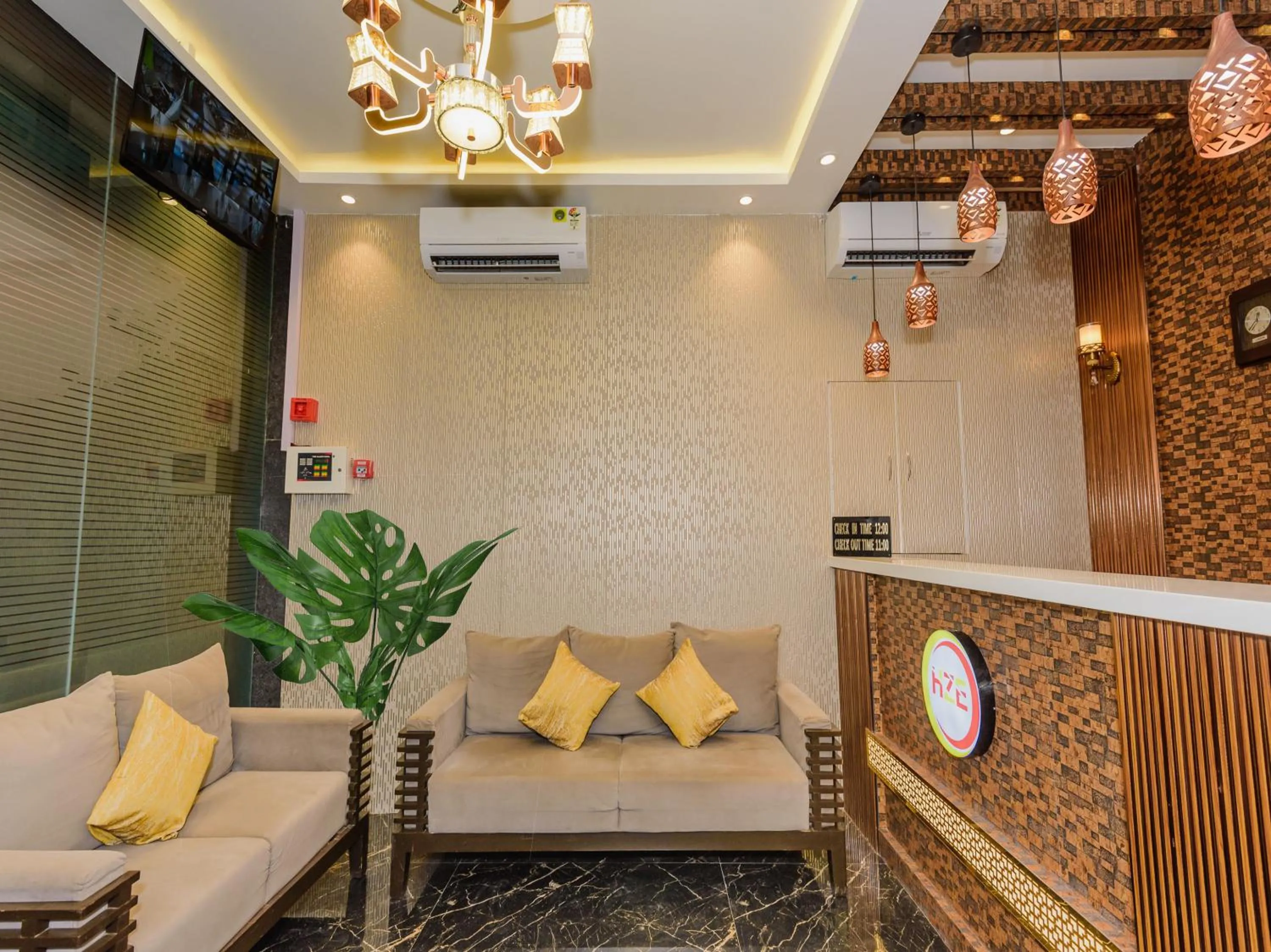 Lobby or reception in Hotel Zillion Executive - Kurla West Mumbai