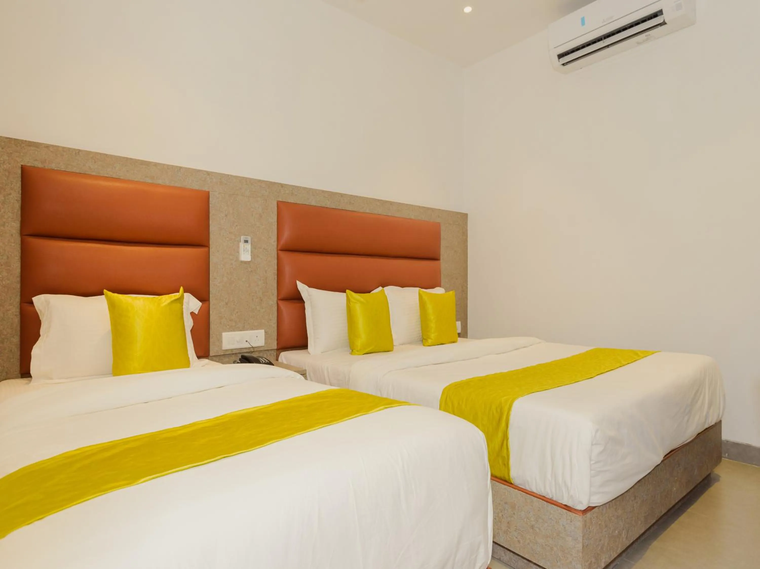Bed in Hotel Zillion Executive - Kurla West Mumbai