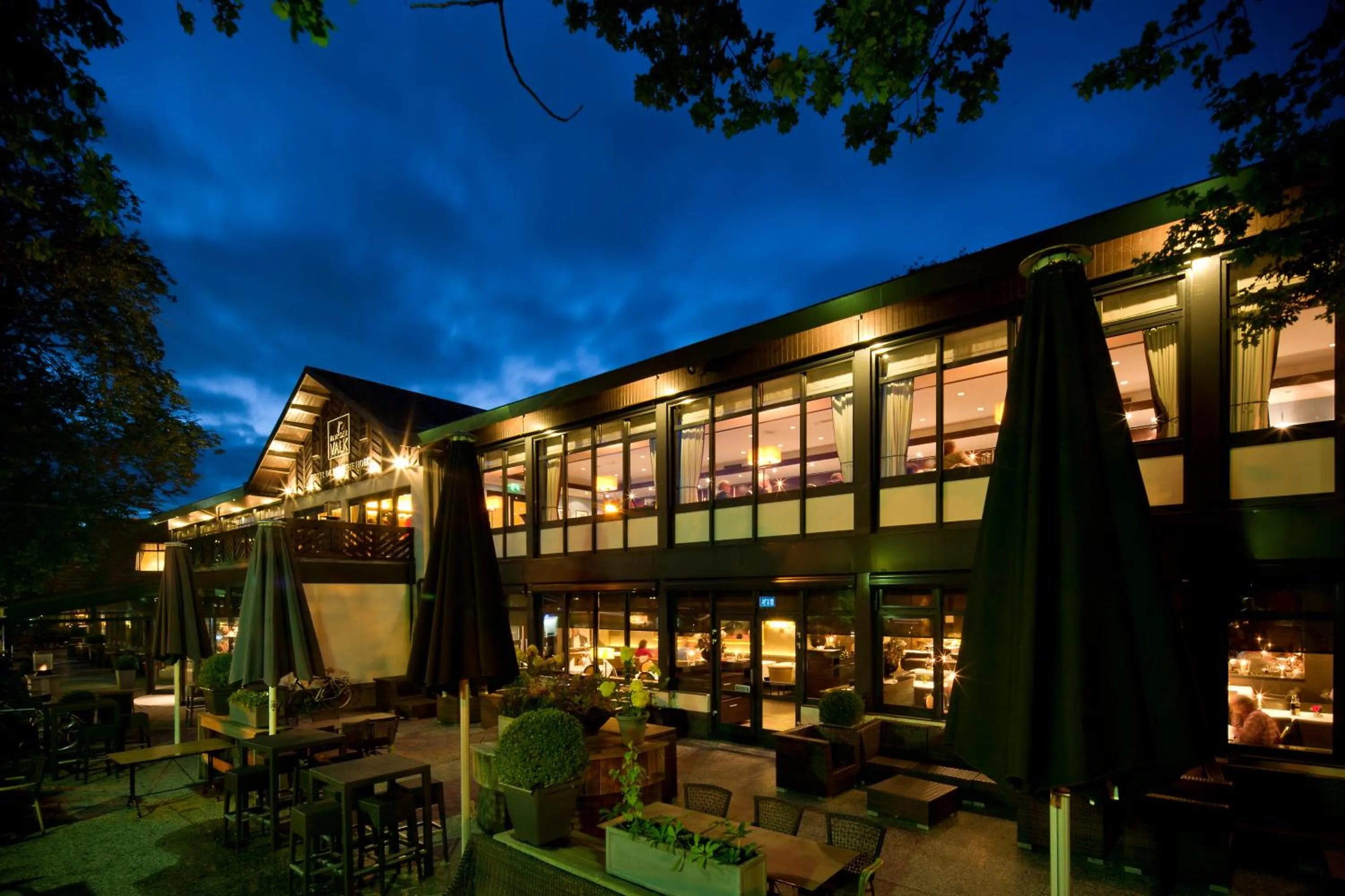 Facade/entrance in Van der Valk Hotel de Bilt-Utrecht