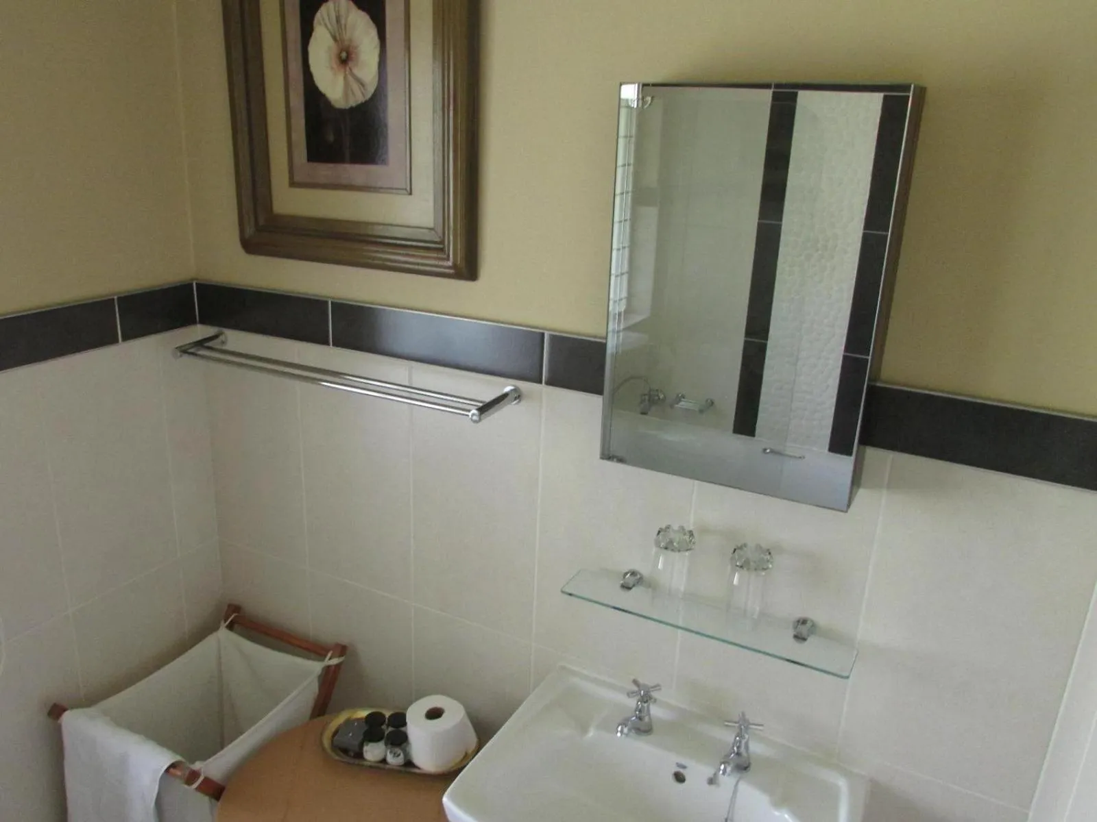 Bathroom in Acacia House Executive Suite