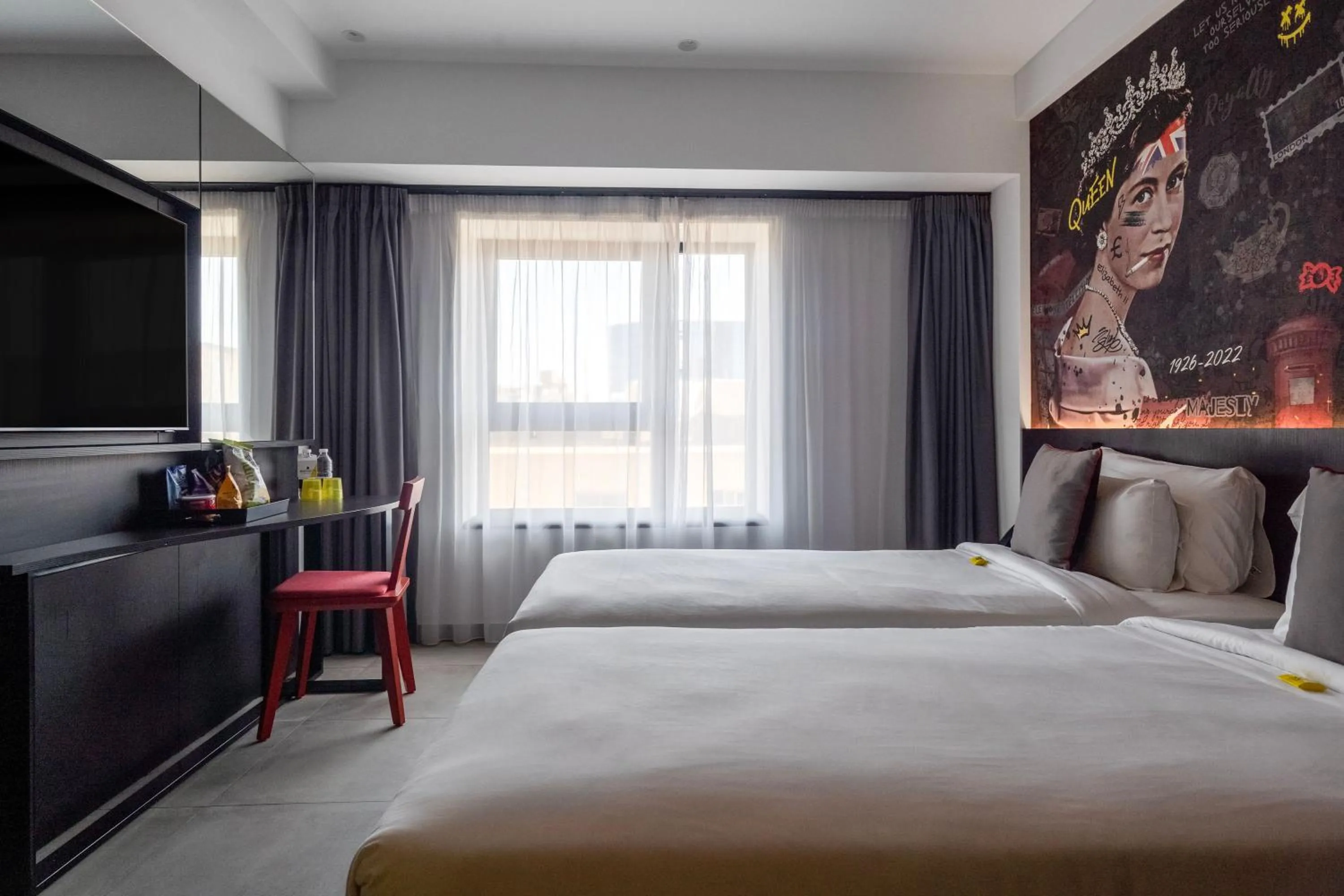 Bed in SO City Hotel Adults Only