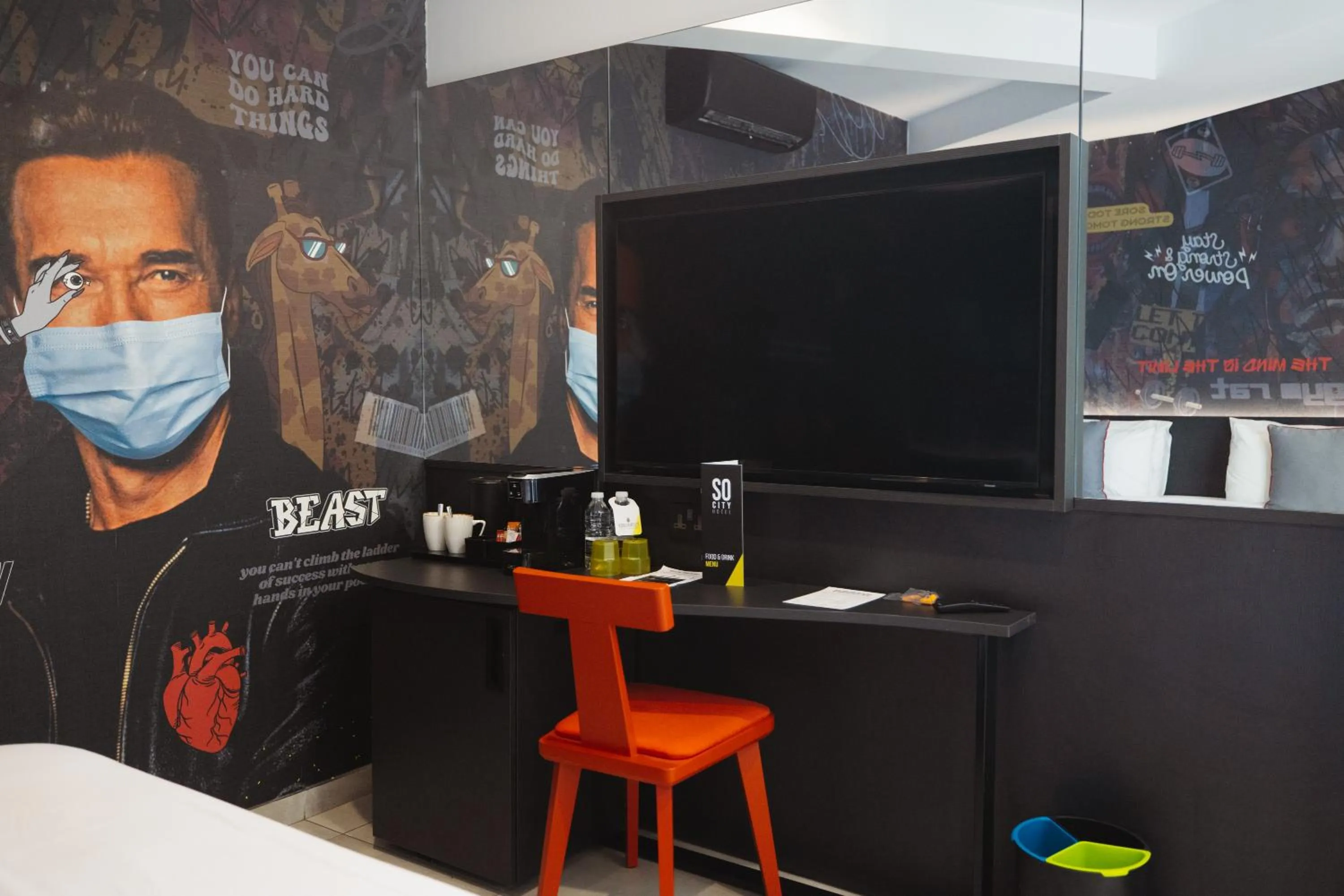 TV and multimedia in SO City Hotel Adults Only