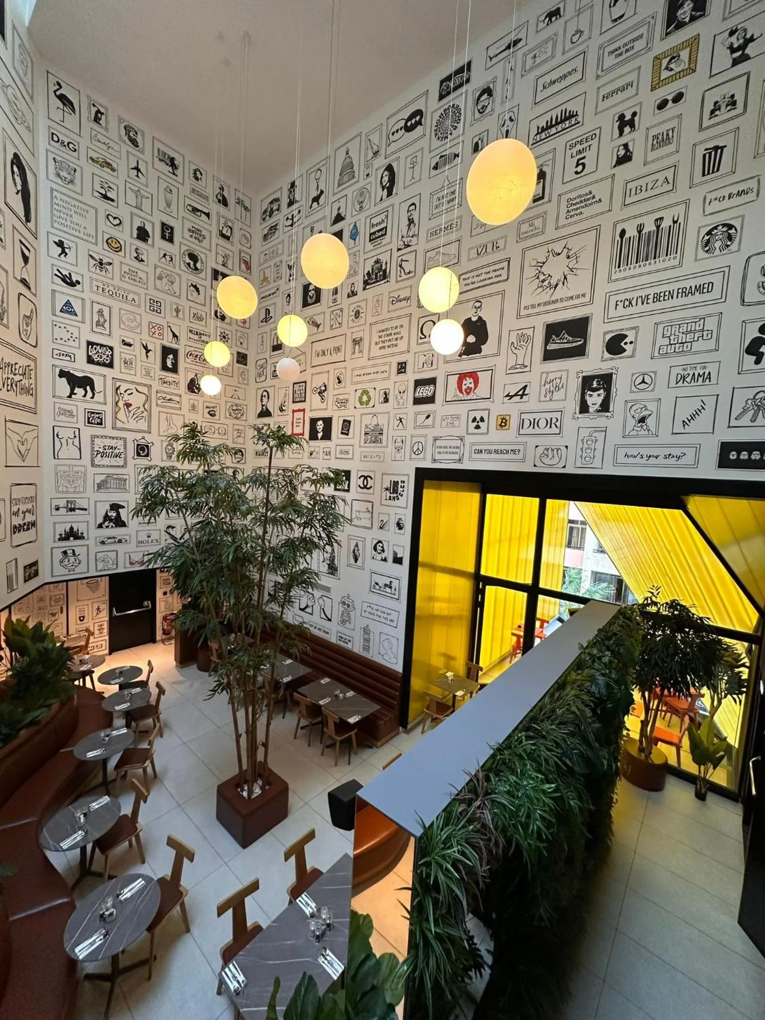 Restaurant/places to eat in SO City Hotel Adults Only