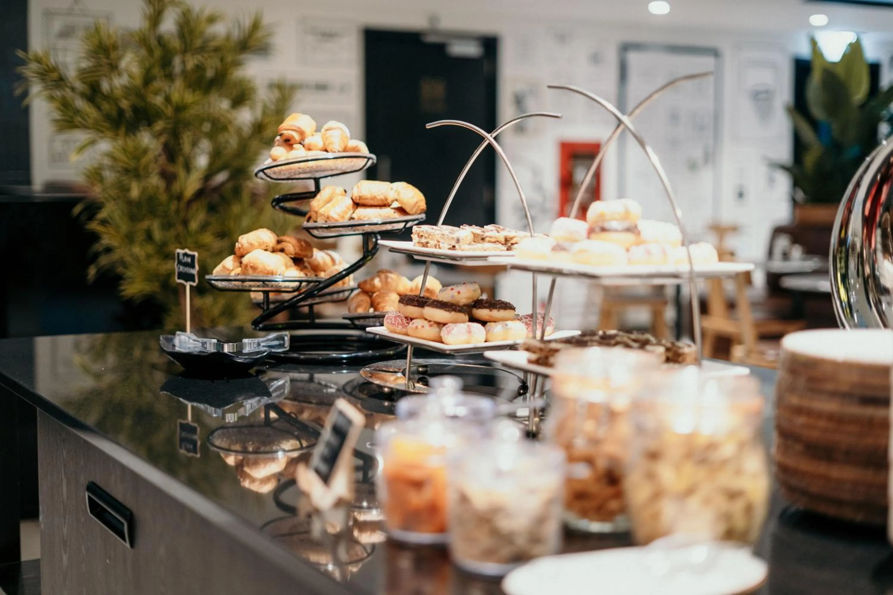 Food in SO City Hotel Adults Only