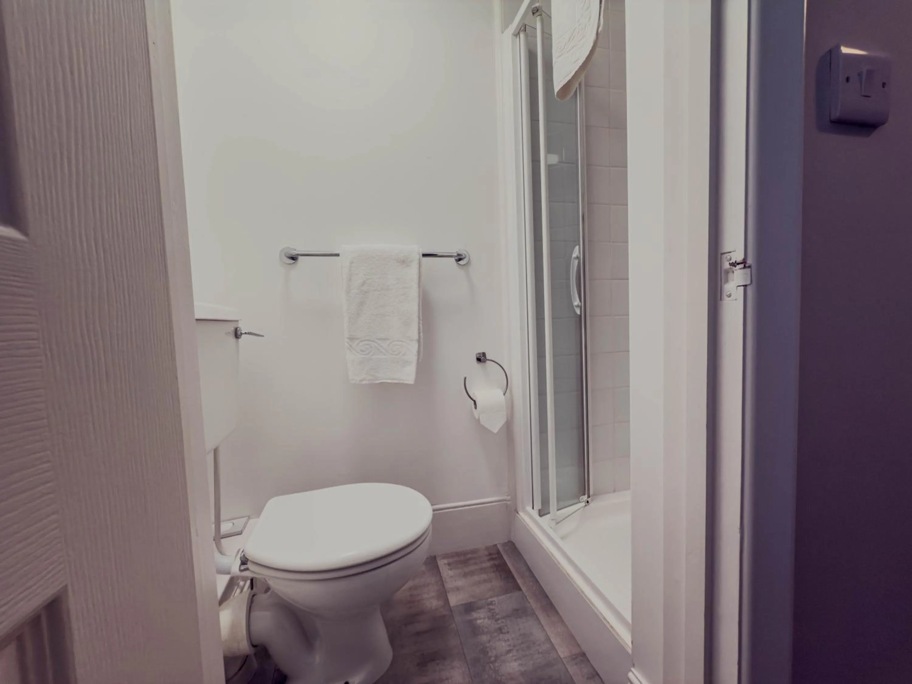 Bathroom in Newport Quay