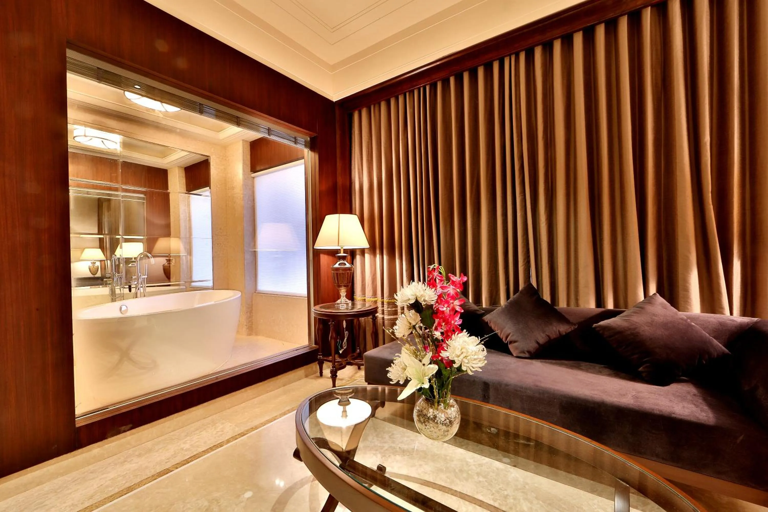 Hotel Maharaja Regency