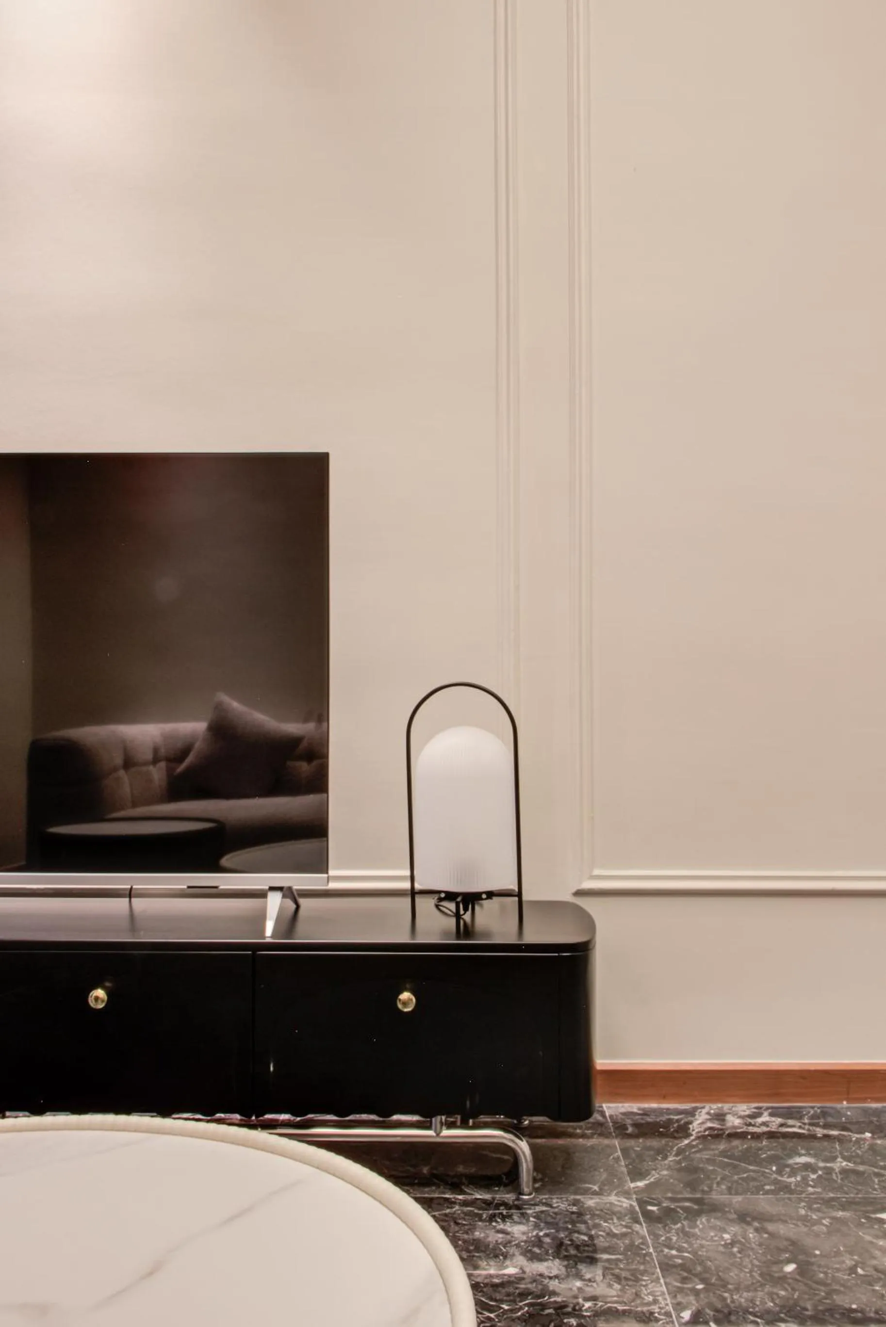 TV and multimedia in Royce Residence KLCC by MUSAE Kuala Lumpur