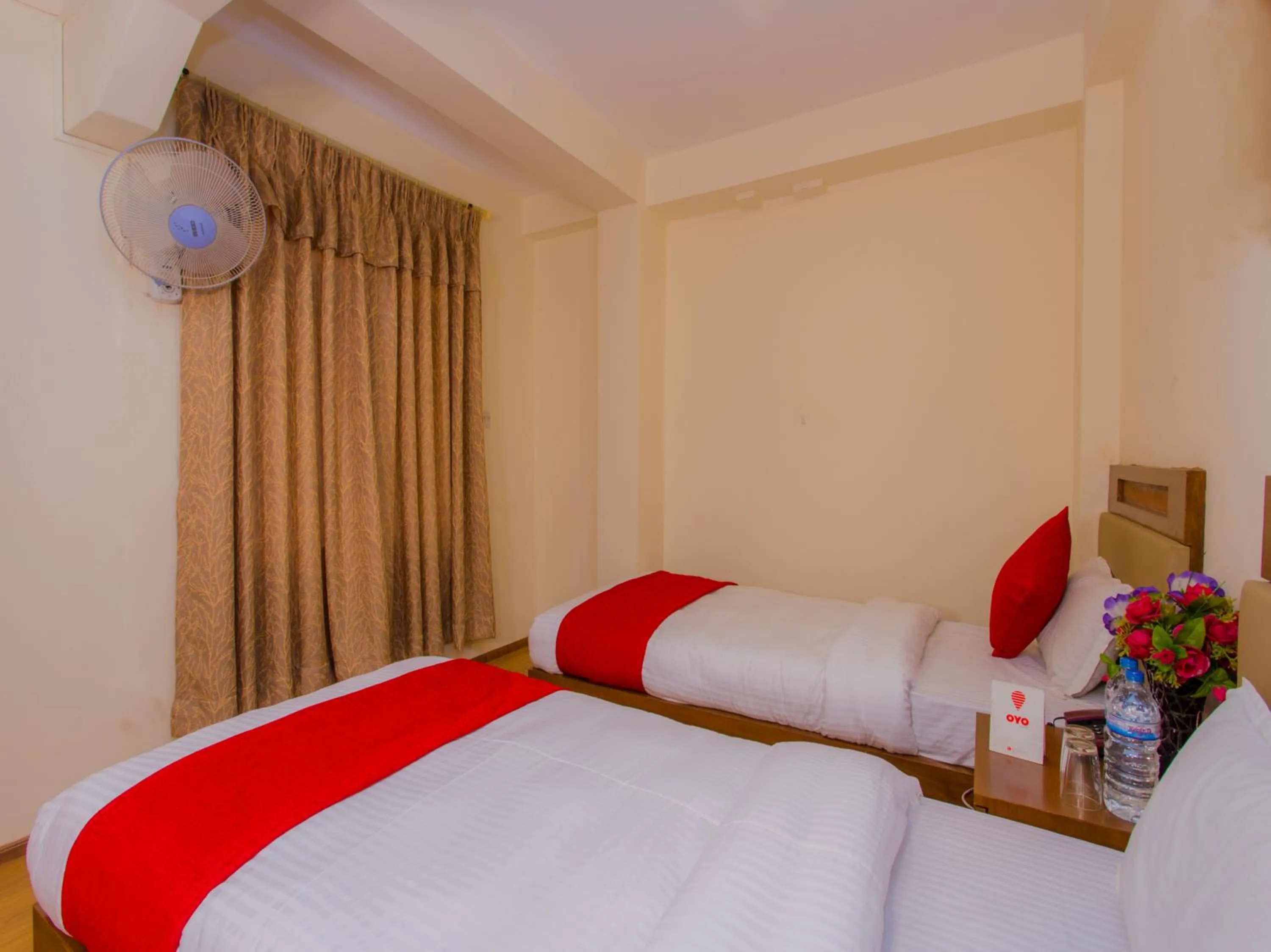 Bedroom, Bed in Durbar Guest House