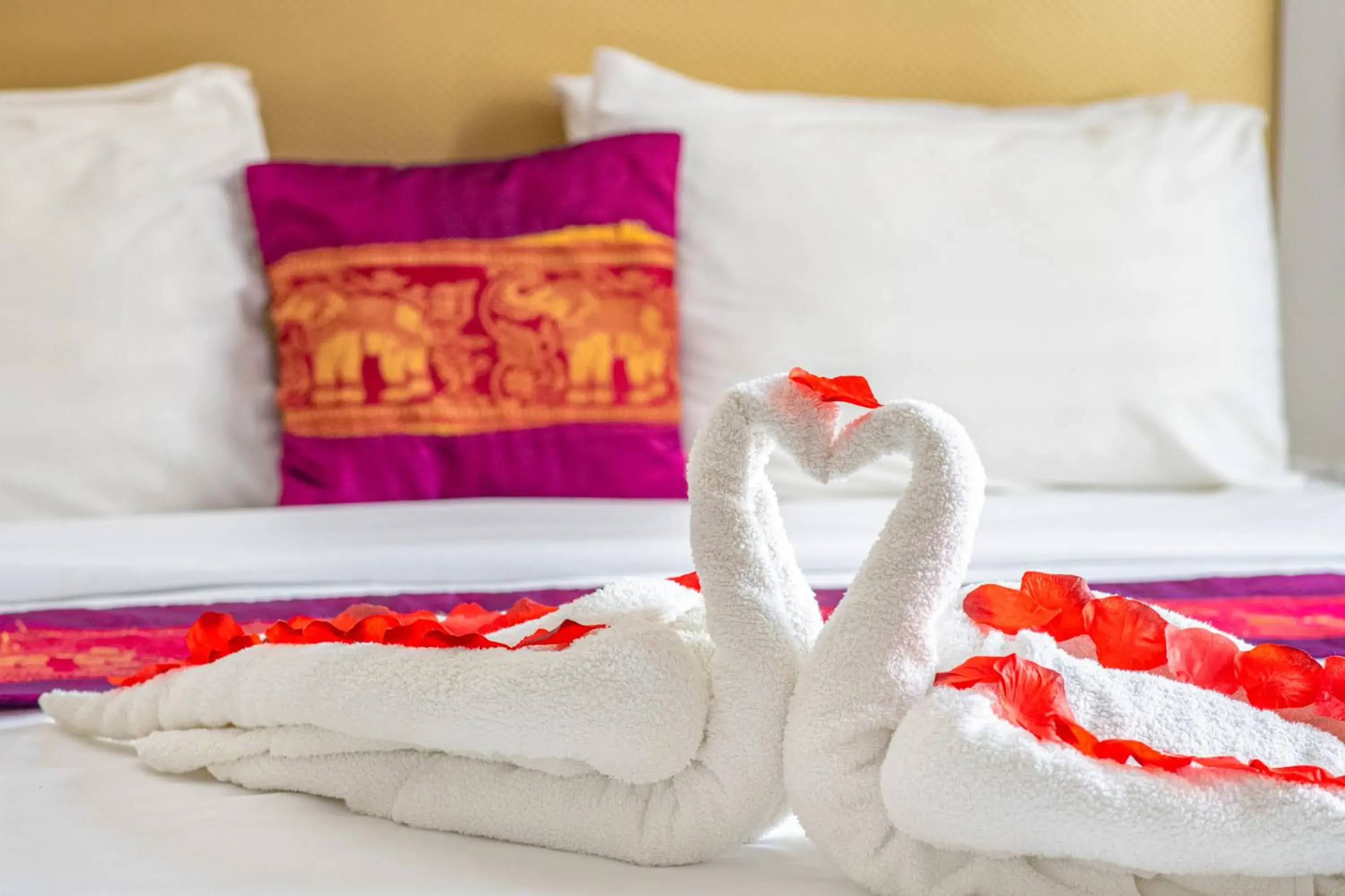 Bed in Andrassy Thai Hotel Bed in Andrassy Thai Hotel