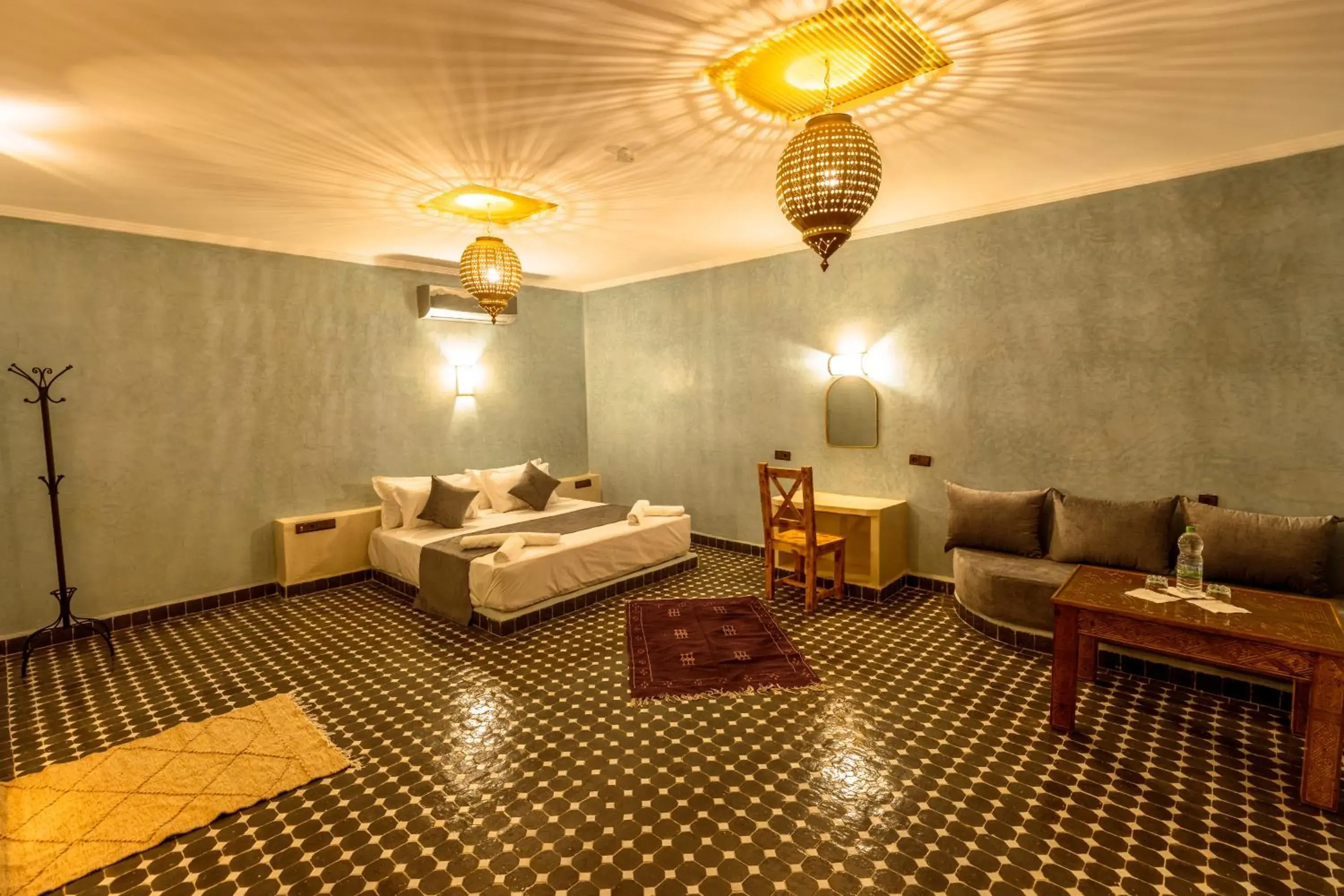 Deluxe Family Suite in Hotel Sunset Palace Deluxe Family Suite in Hotel Sunset Palace