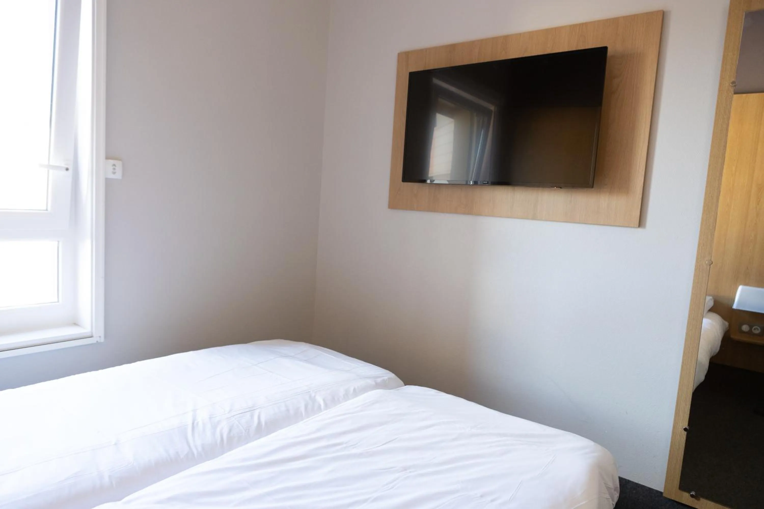 Bed in B&B HOTEL Limoges Centre Gare