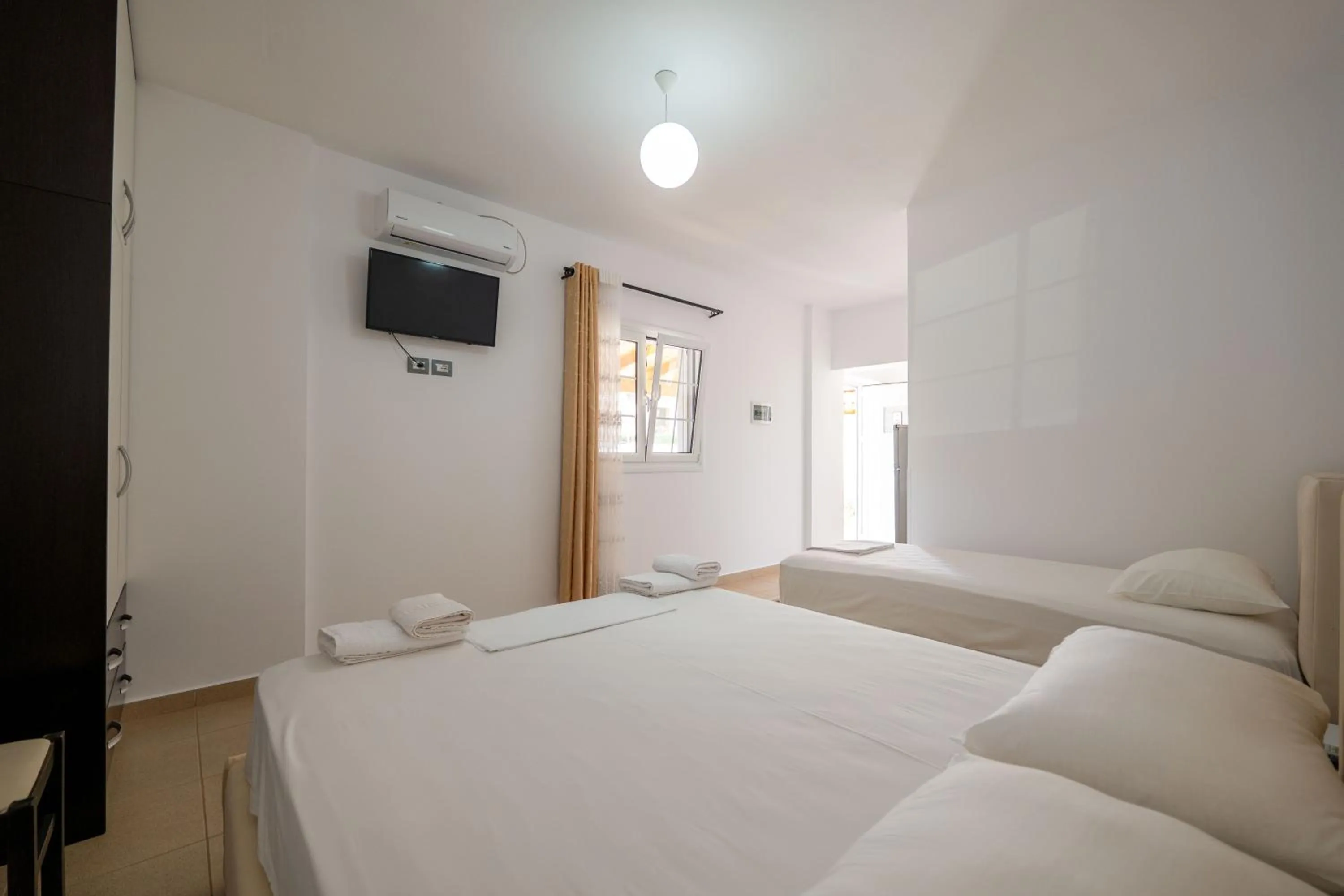 Bed in Apartments Aktea