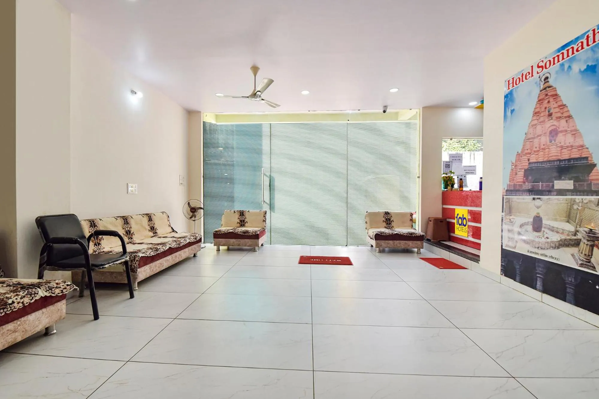 Seating area in FabHotel Somnath