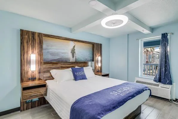 Bed in Seaside Boutique Hotel, Waves At Your Doorstep