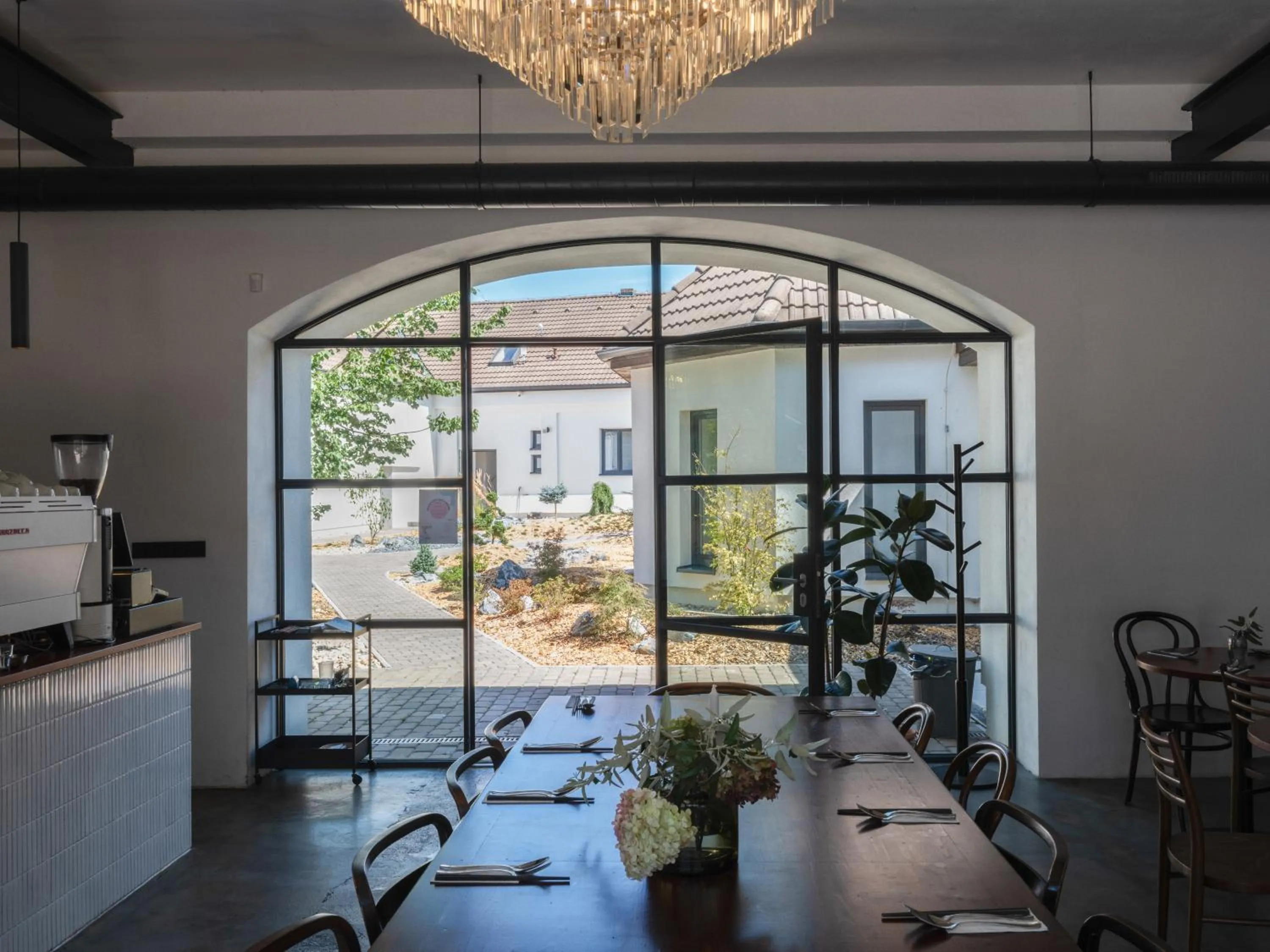 Restaurant/places to eat in Resort po.spolu