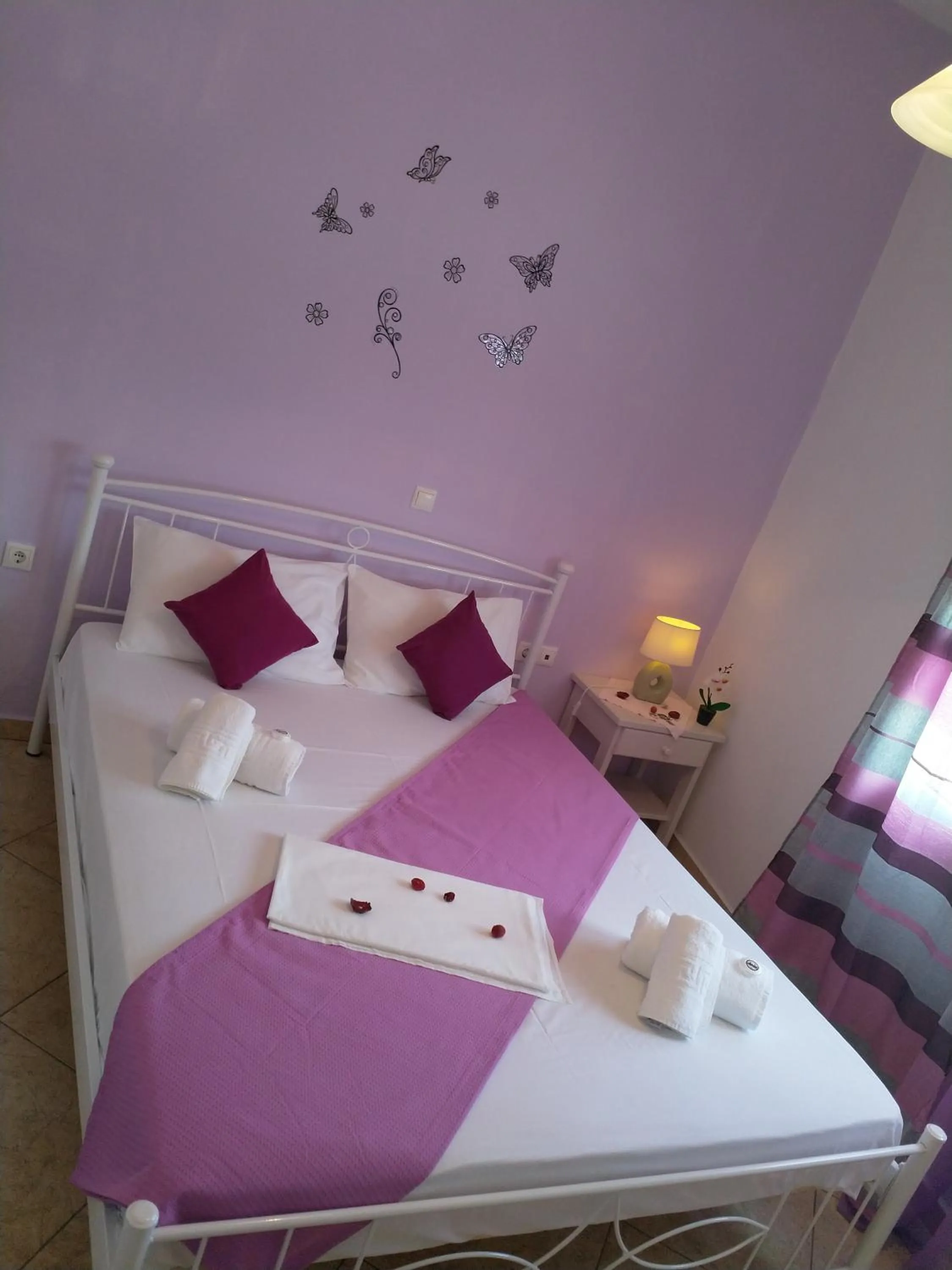 Nikoletta Rooms