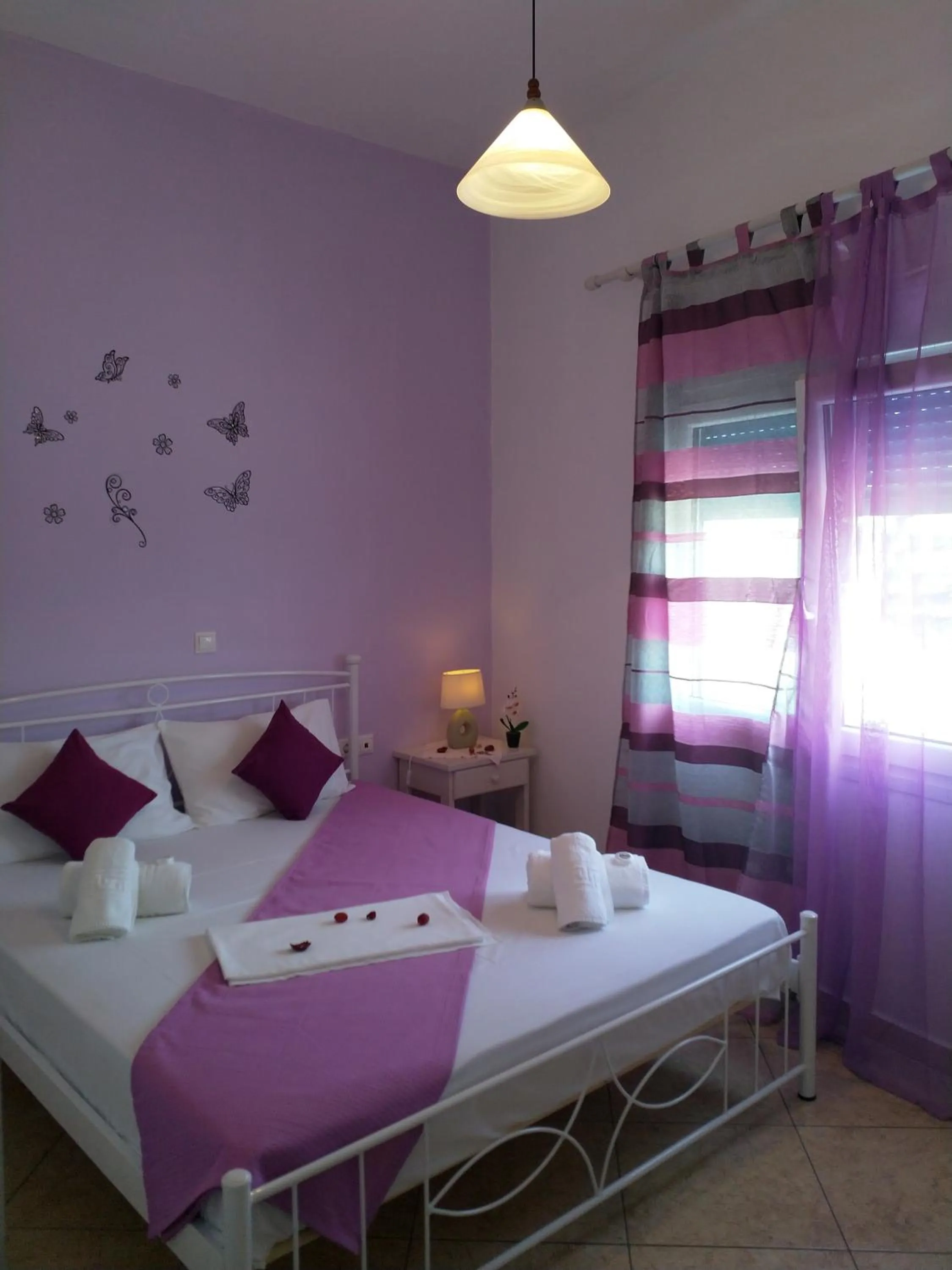 Nikoletta Rooms