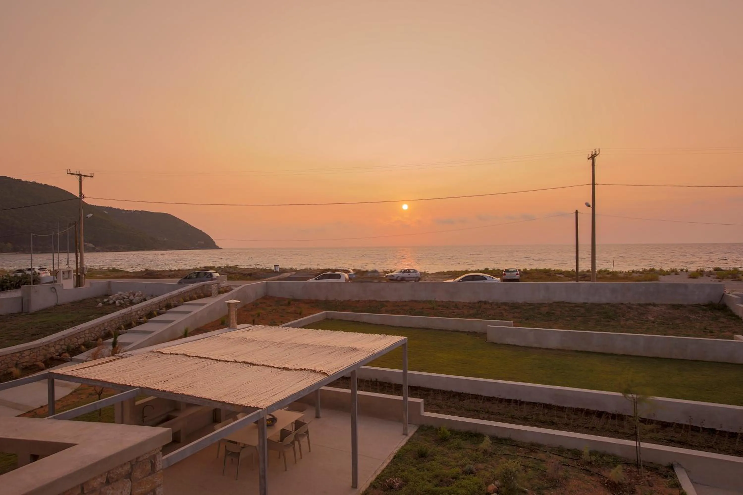 Sunset in Thines villas