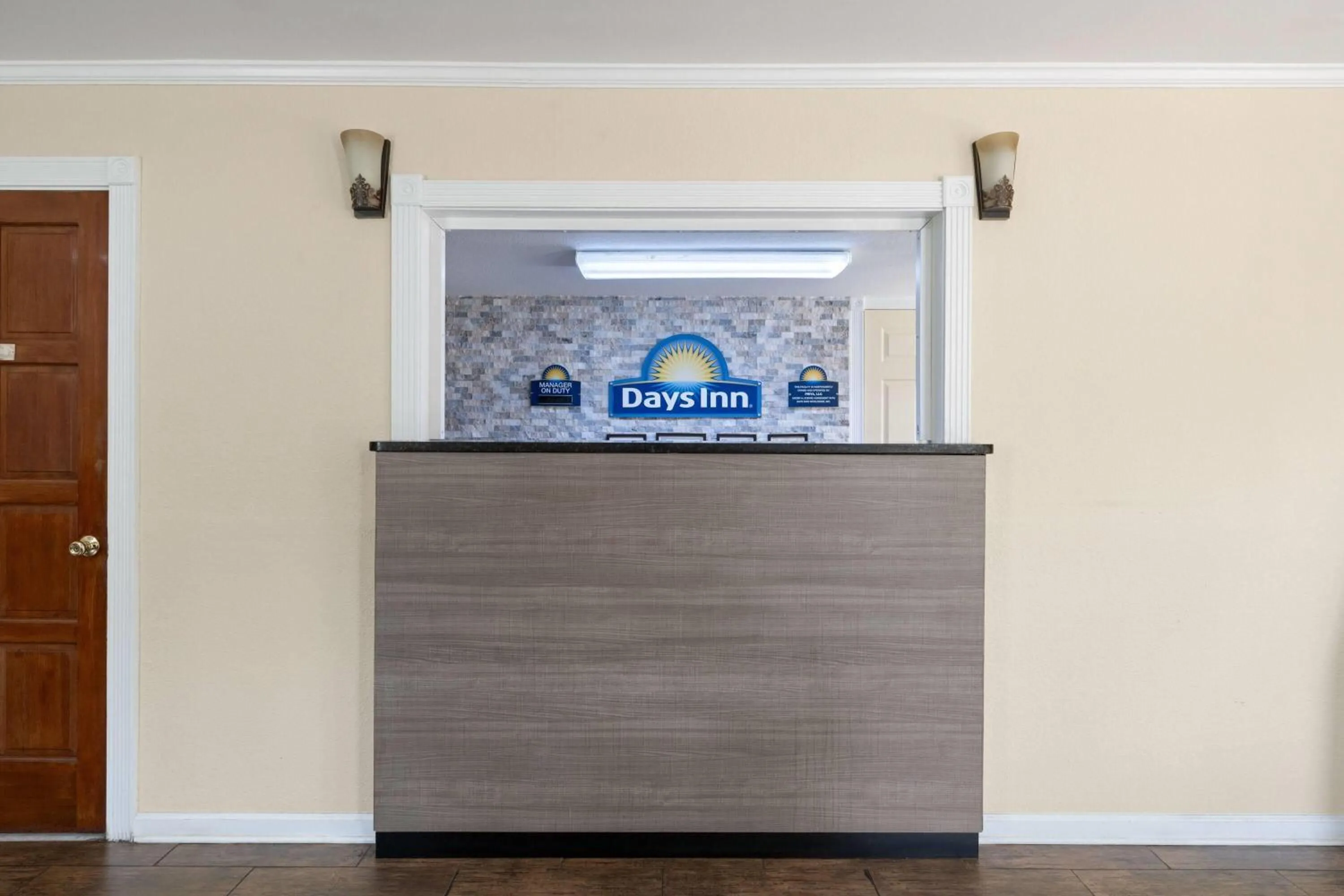 Lobby or reception in Days Inn by Wyndham Canton