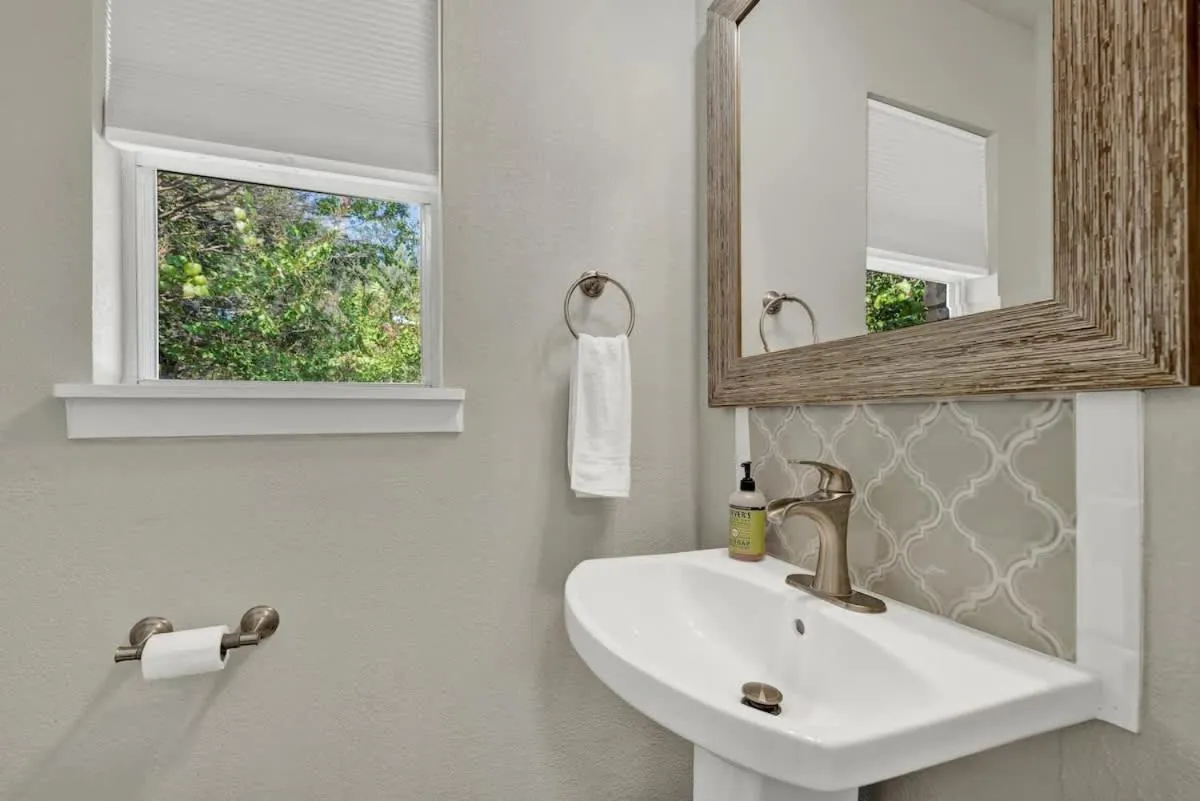 Bathroom in Fredericksburg Speakeasy