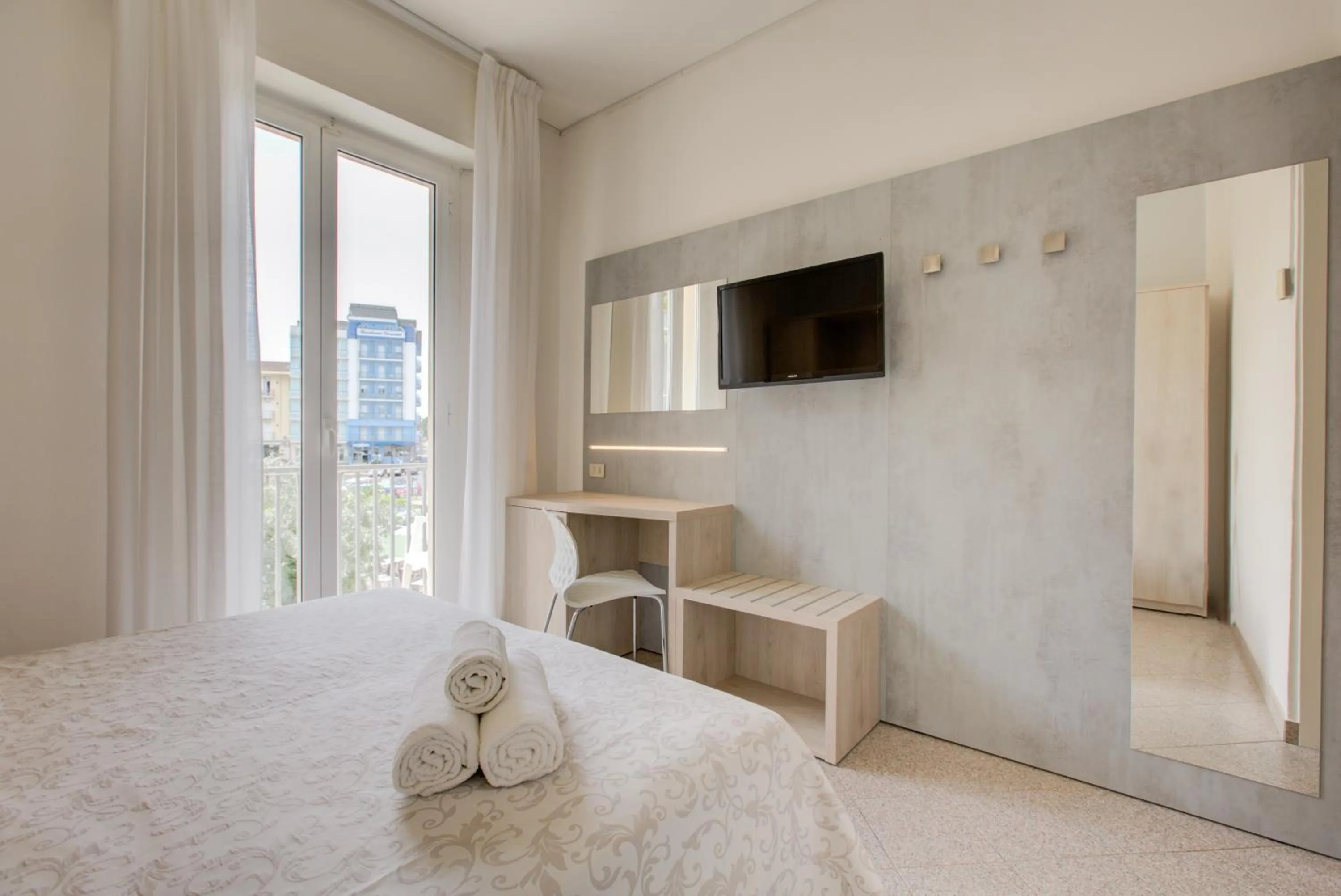 Photo of the whole room, Bed in Hotel Olympia