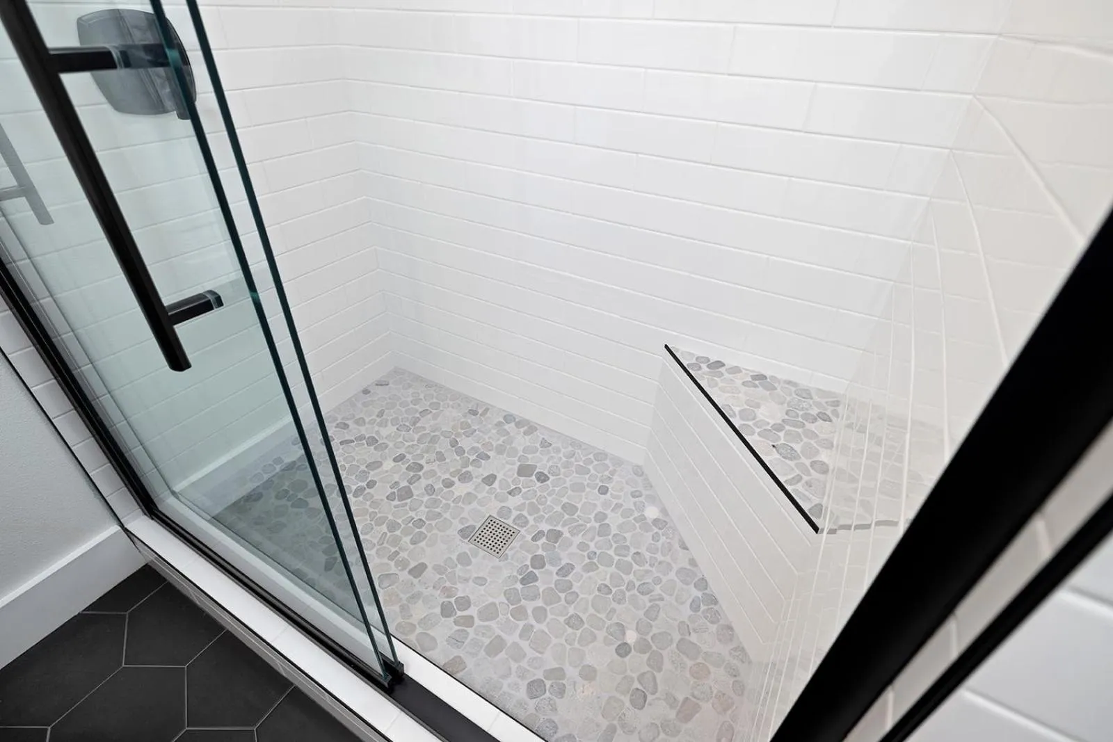 Shower in The Lofts on Indian Point - Near Silver Dollar City