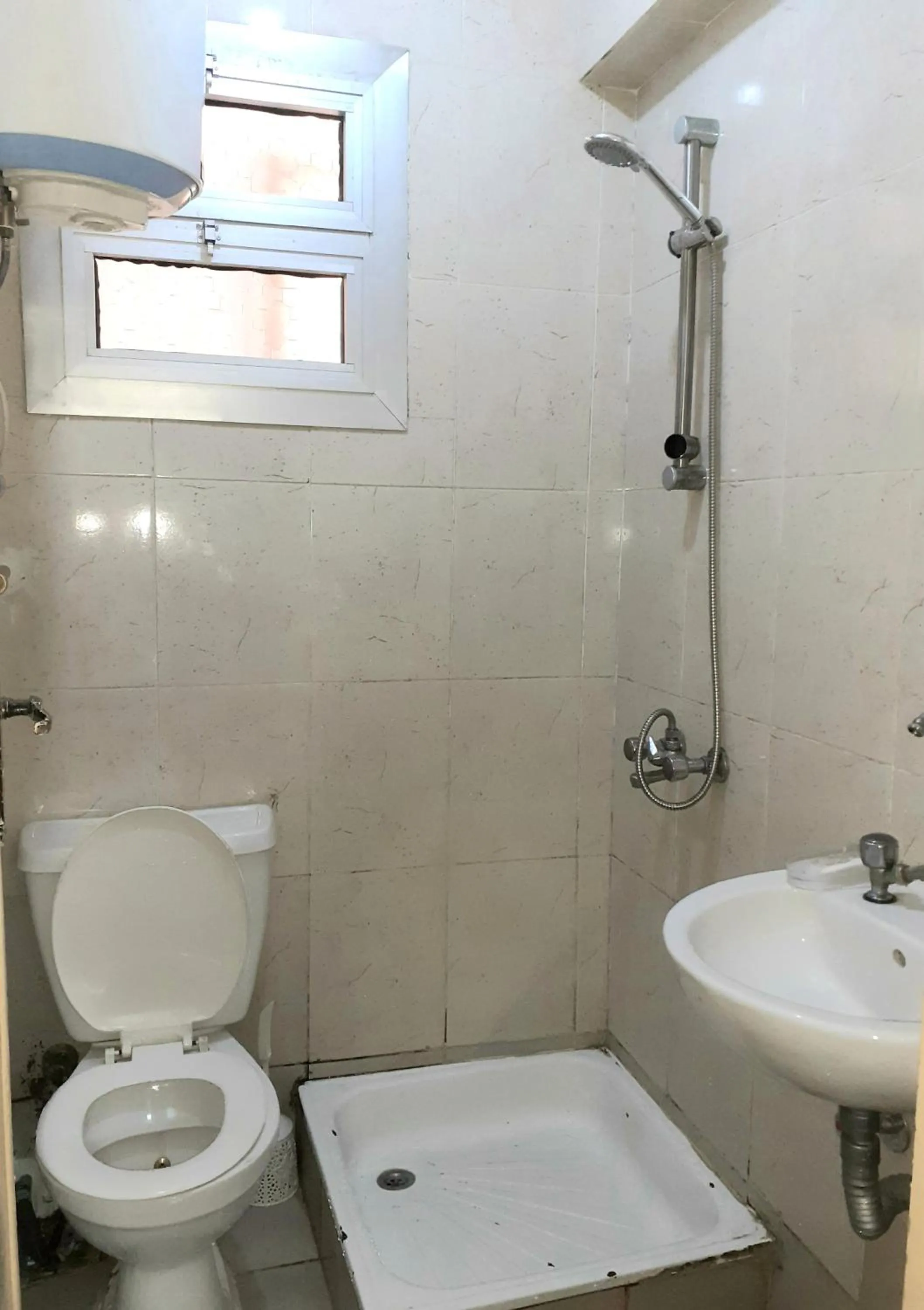 Apartment in Minya with archaeological tours