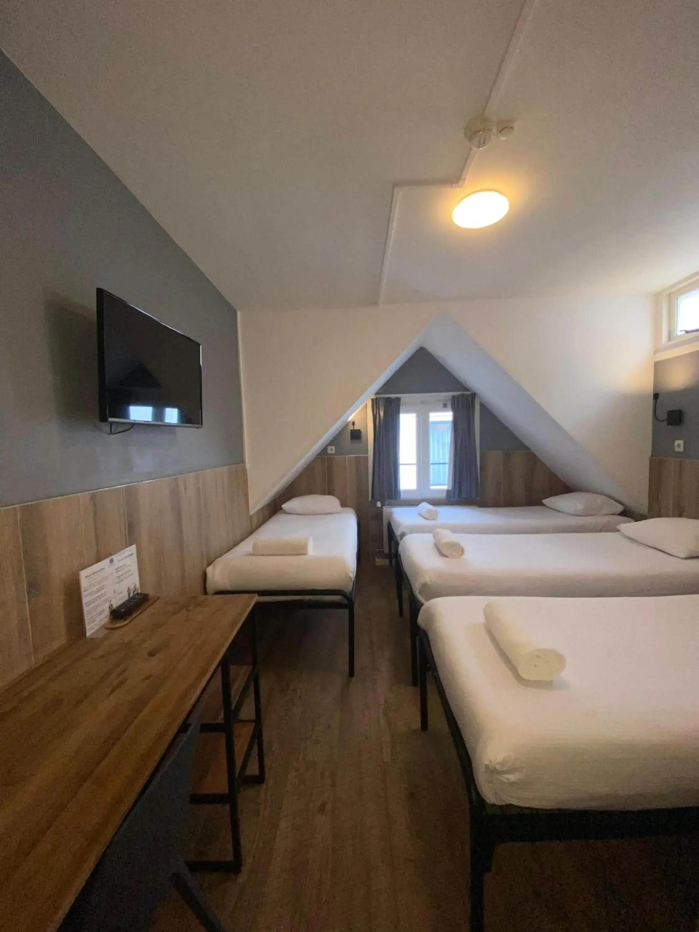 Bed in Hotel Old Quarter Bed in Hotel Old Quarter