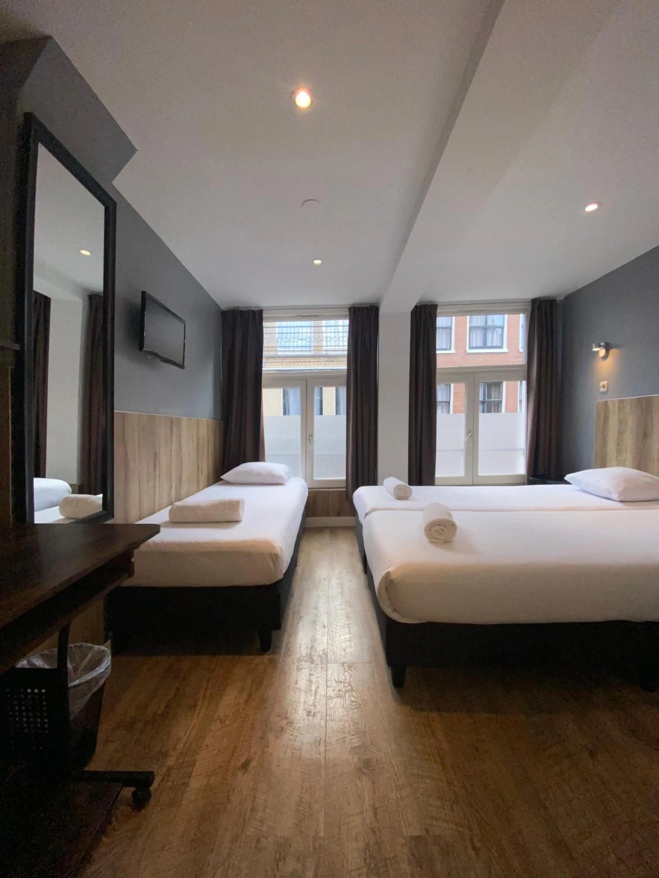 Bed in Hotel Old Quarter