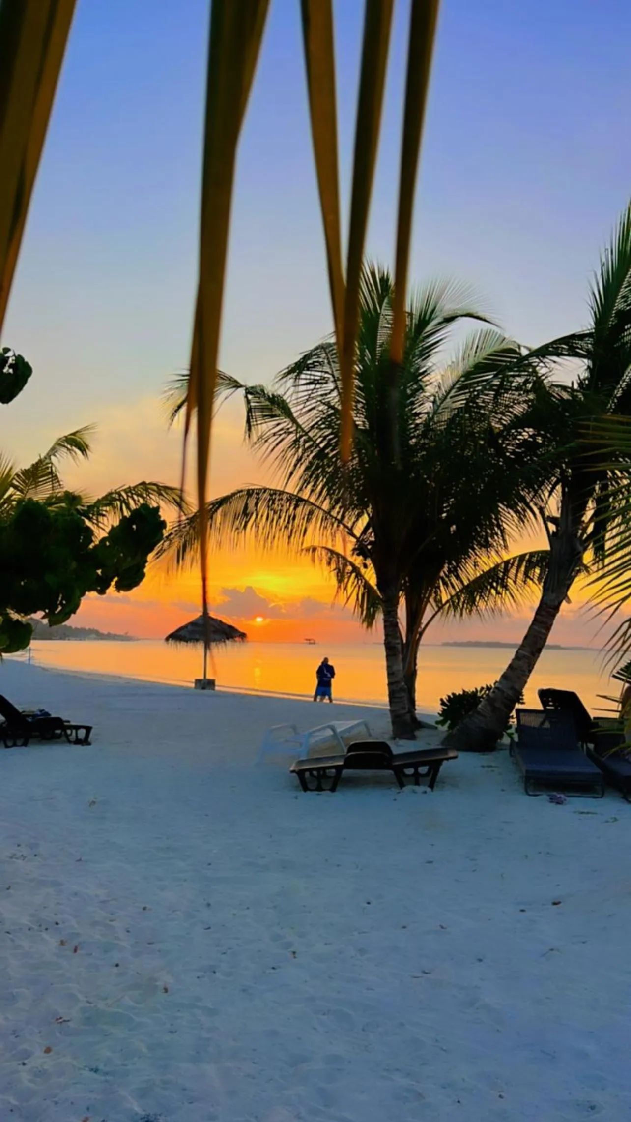 Sunset in Vilu Residence