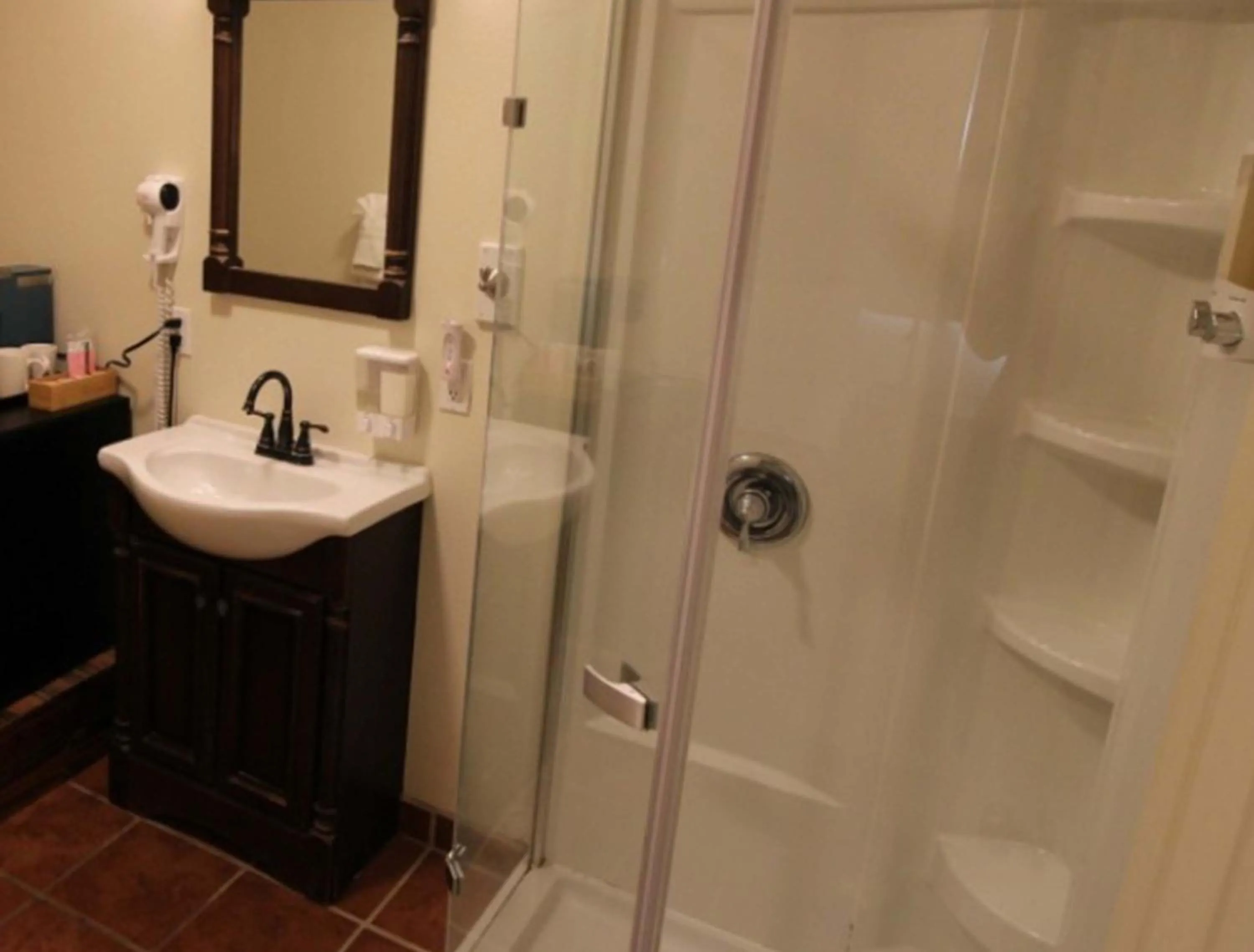 Shower in Back Bay Inn