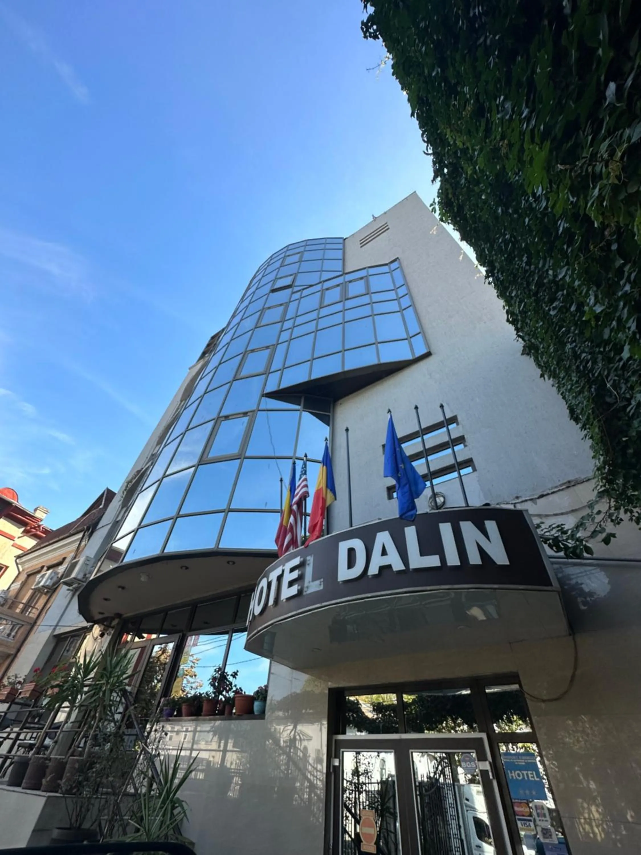 Darin Hotel