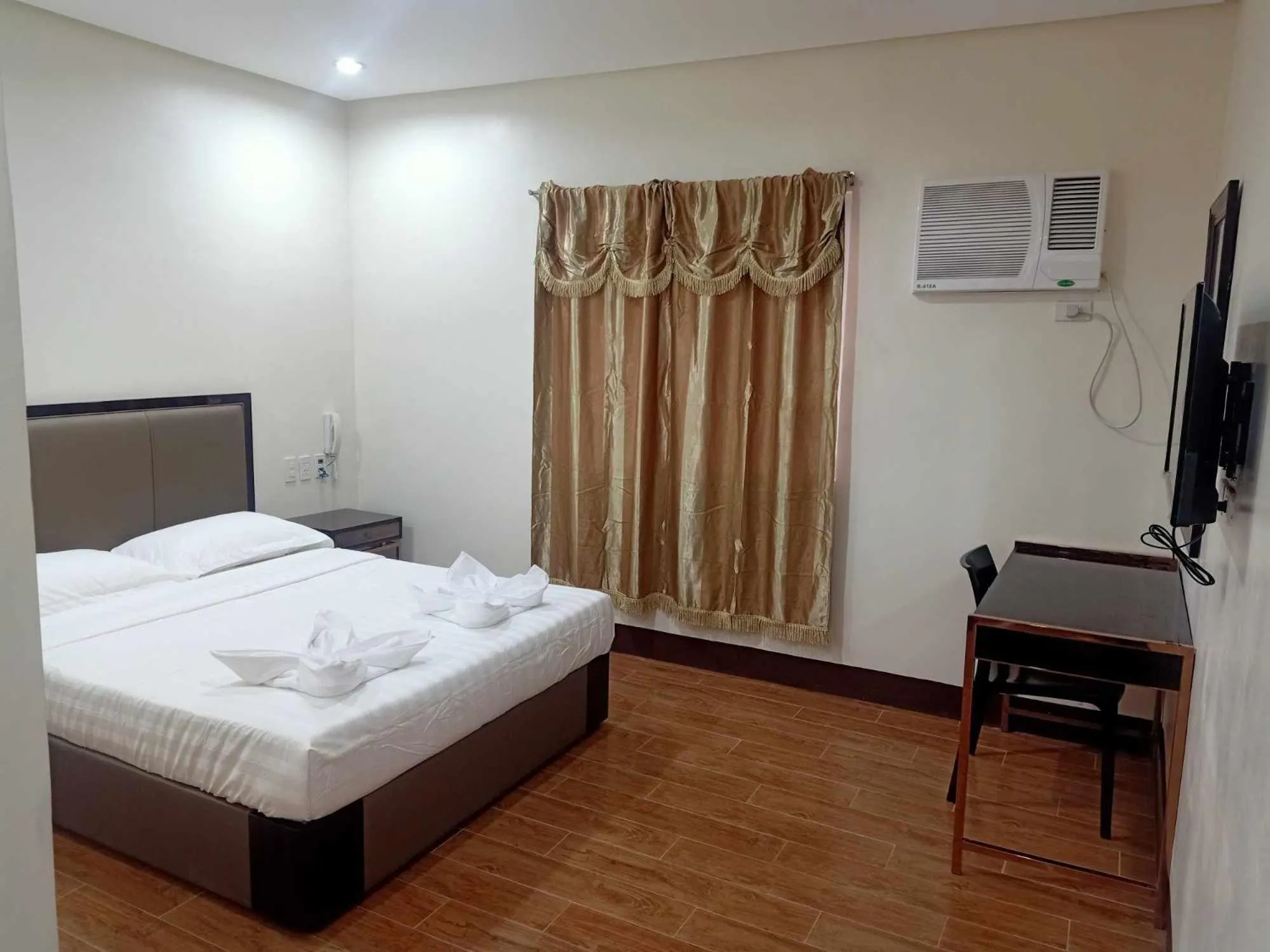 Bed in ASIA JEM HOTEL - GAPAN CITY
