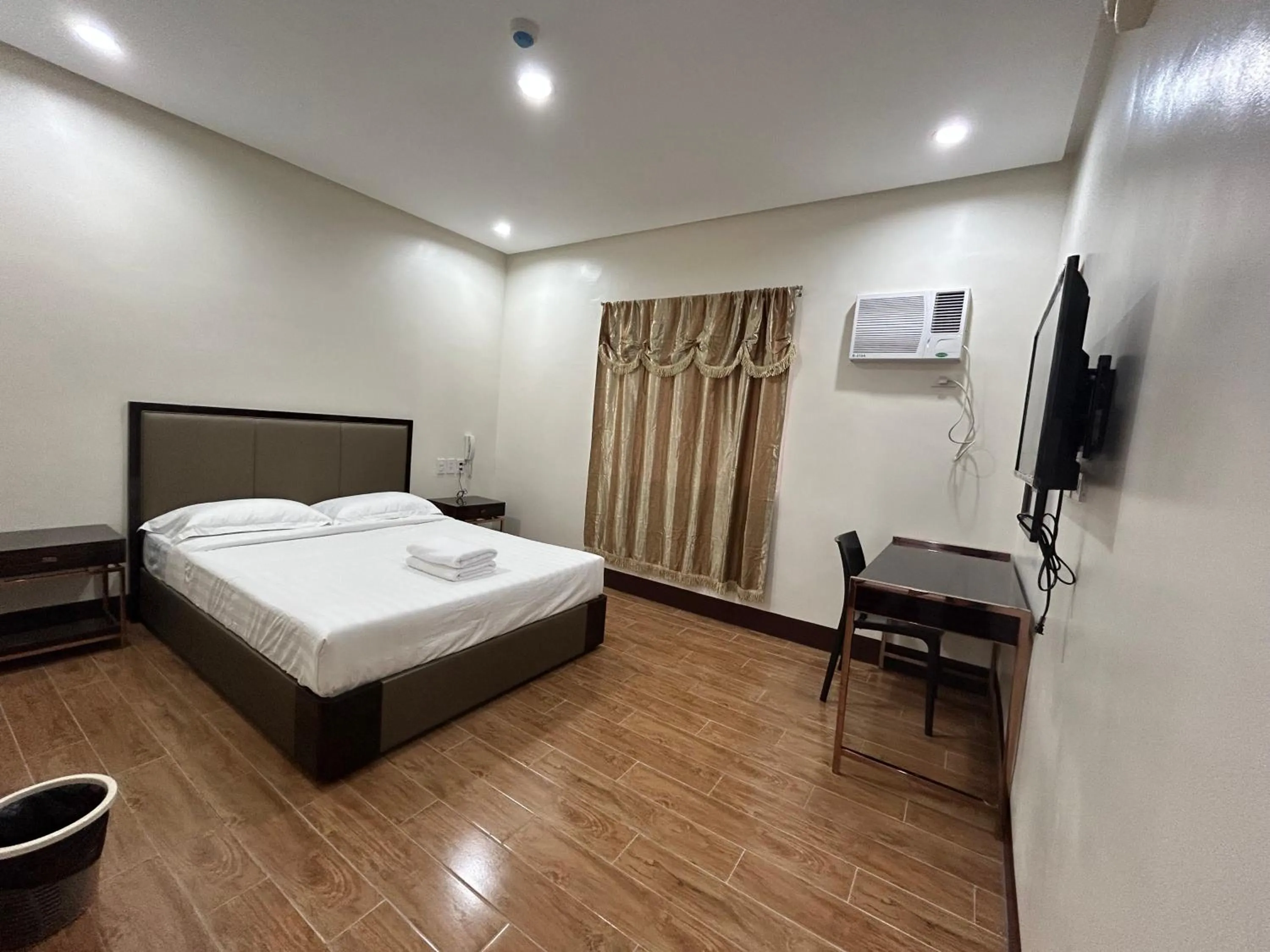 Bed in ASIA JEM HOTEL - GAPAN CITY