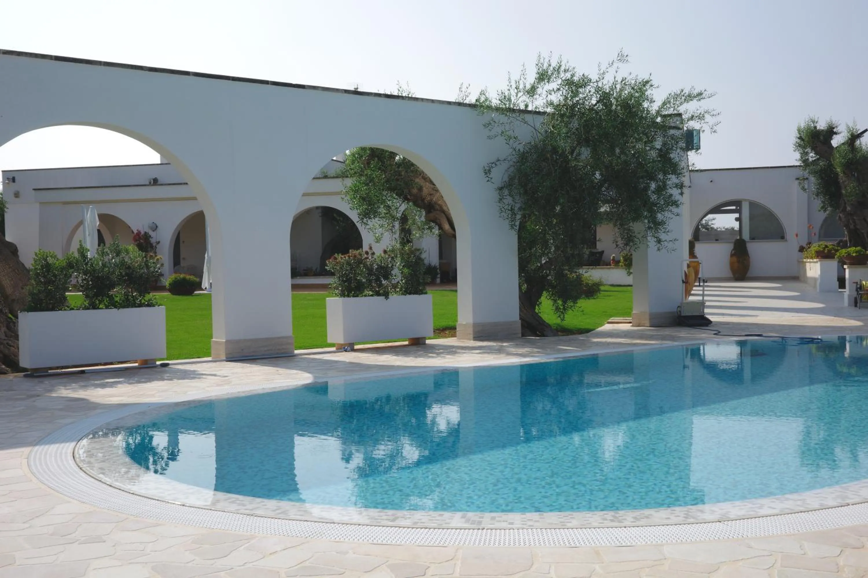 Swimming pool in L'Ulivo Bed and Breakfast