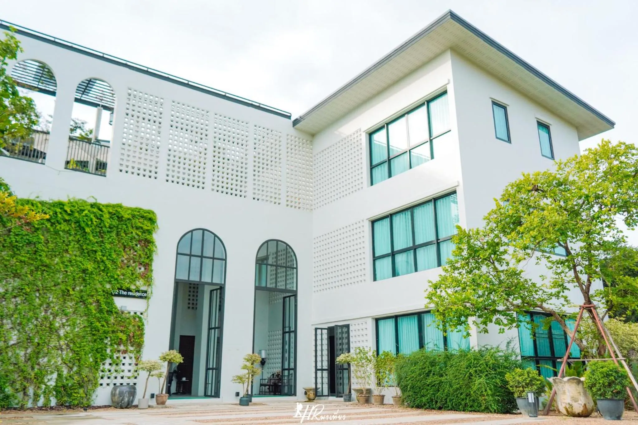 Property building in O2 The Residence โอทู เดอะ เรสซิเดนซ์