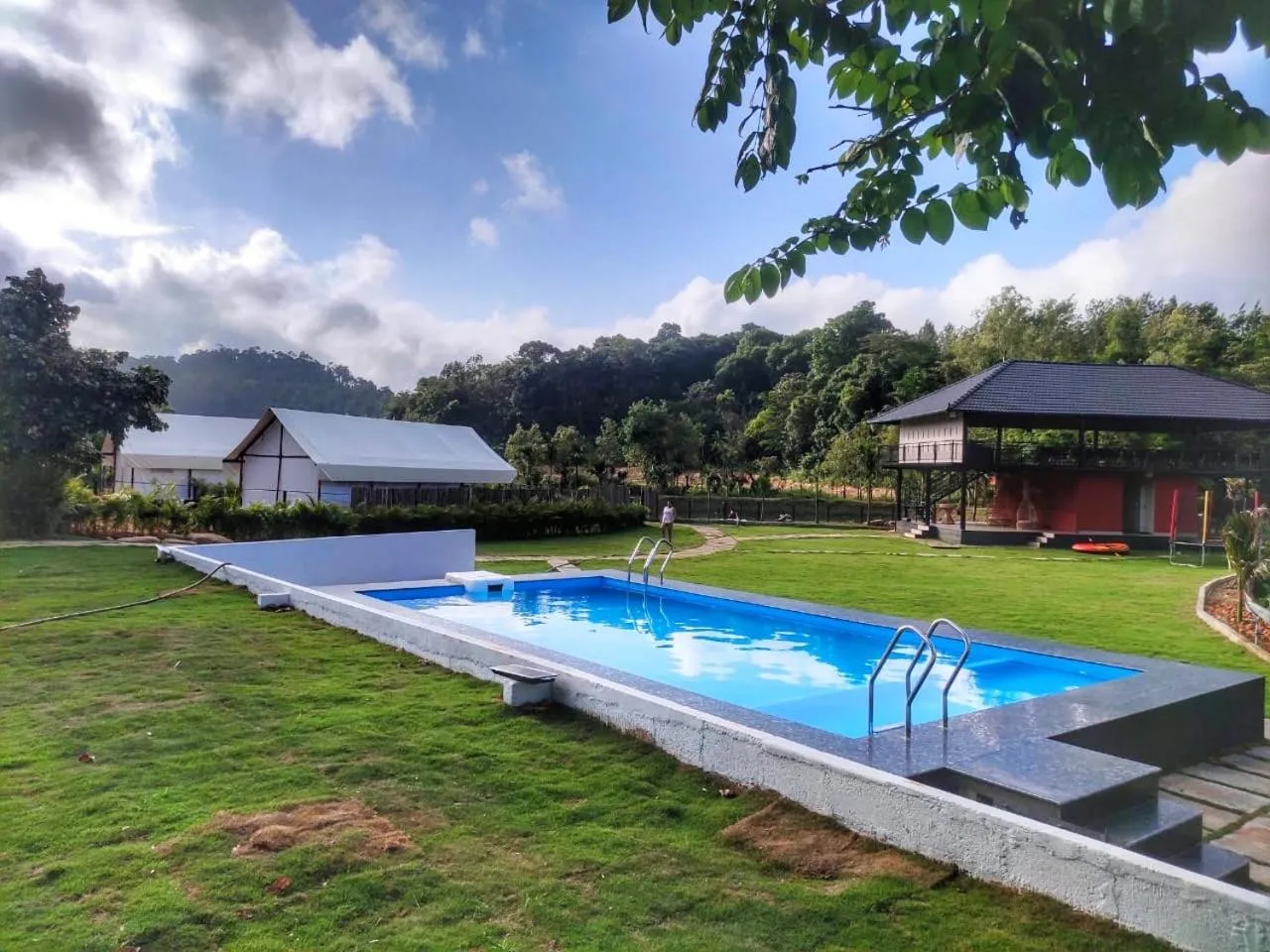 Redberry's Luxury Stay Coorg