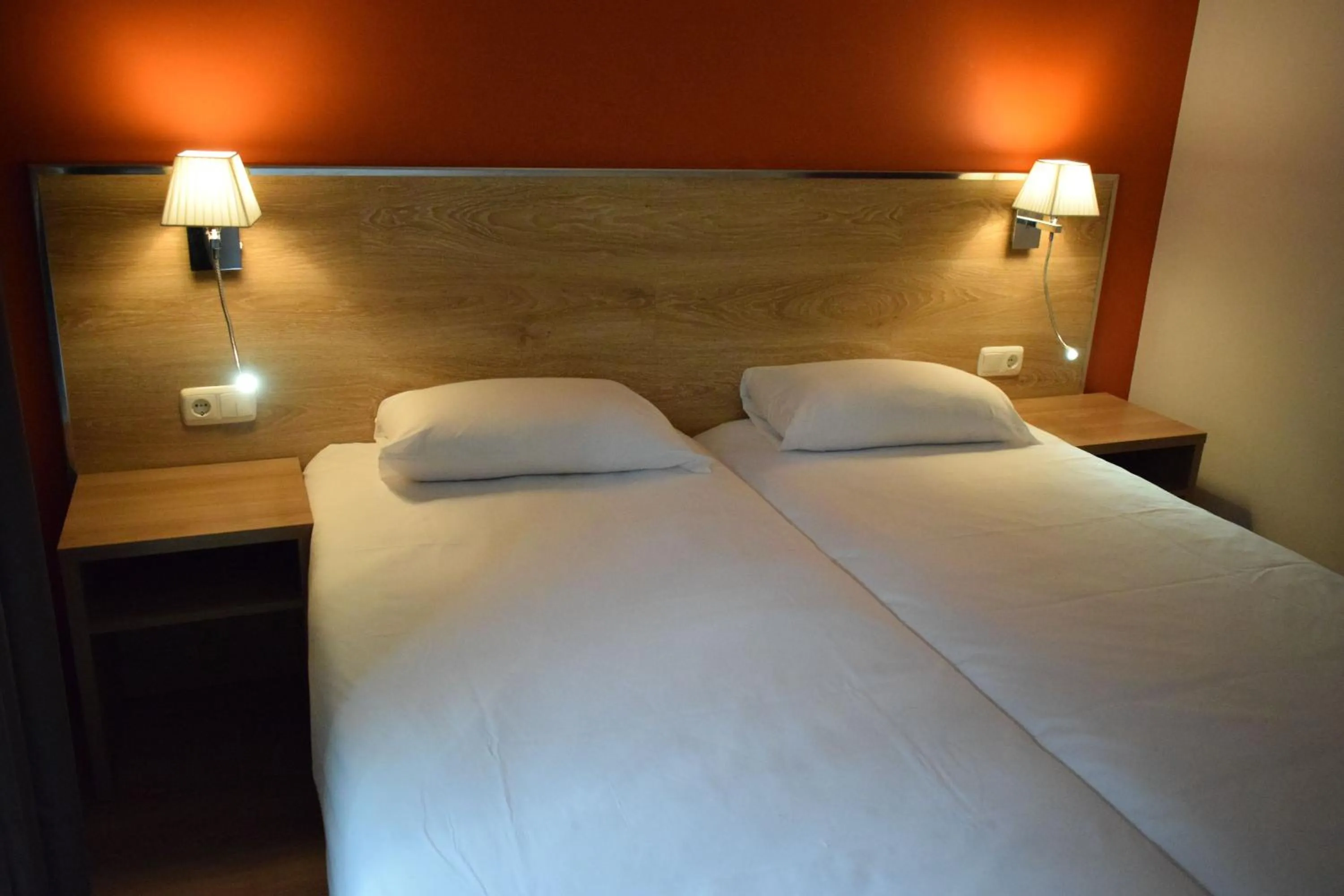 Bed in HOTEL VICTORIA