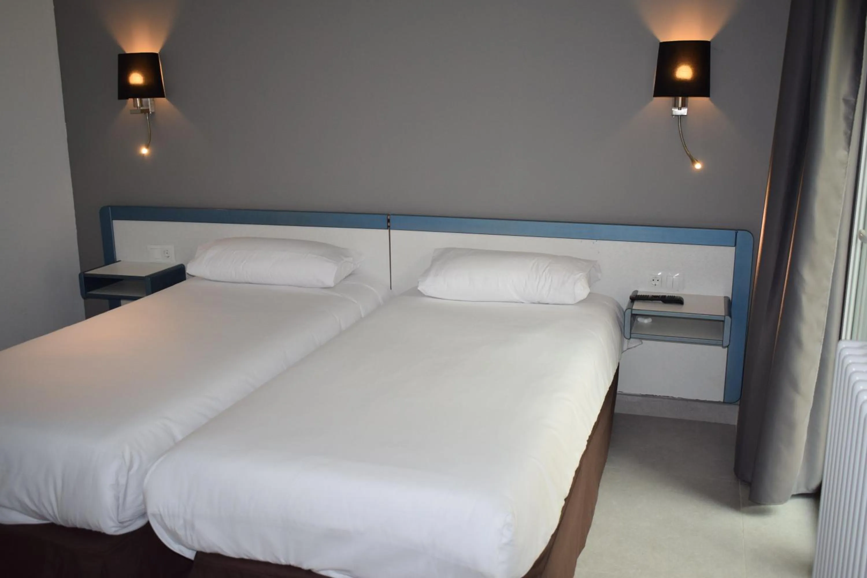 Bed in HOTEL VICTORIA