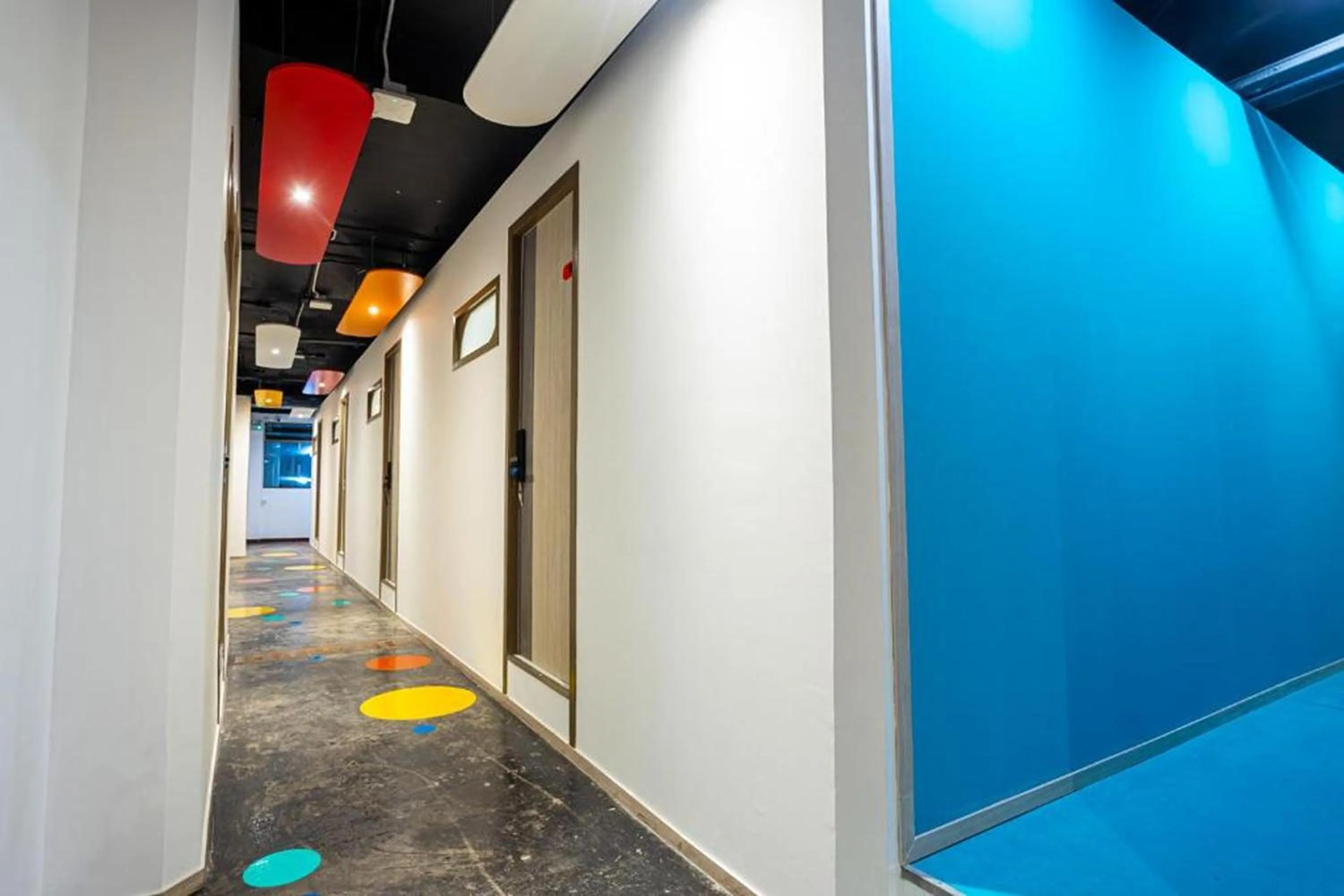 Guests in L MINITEL at Night Bazaar Chiangmai