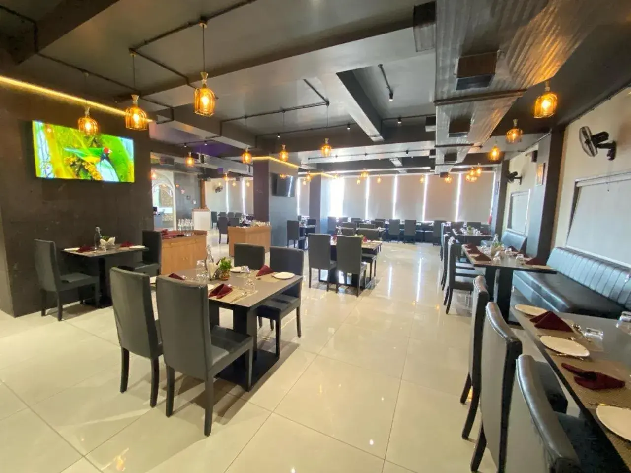 Restaurant/places to eat in Lords Eco Inn Navsari Restaurant/places to eat in Lords Eco Inn Navsari