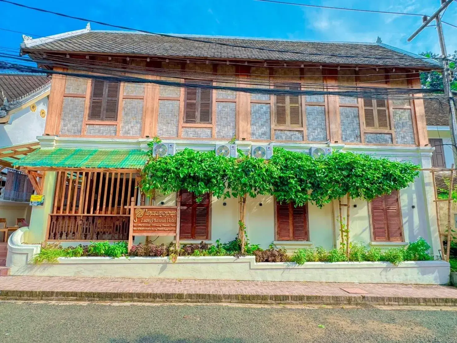 Property building in Luang Phasouk Hotel Property building in Luang Phasouk Hotel