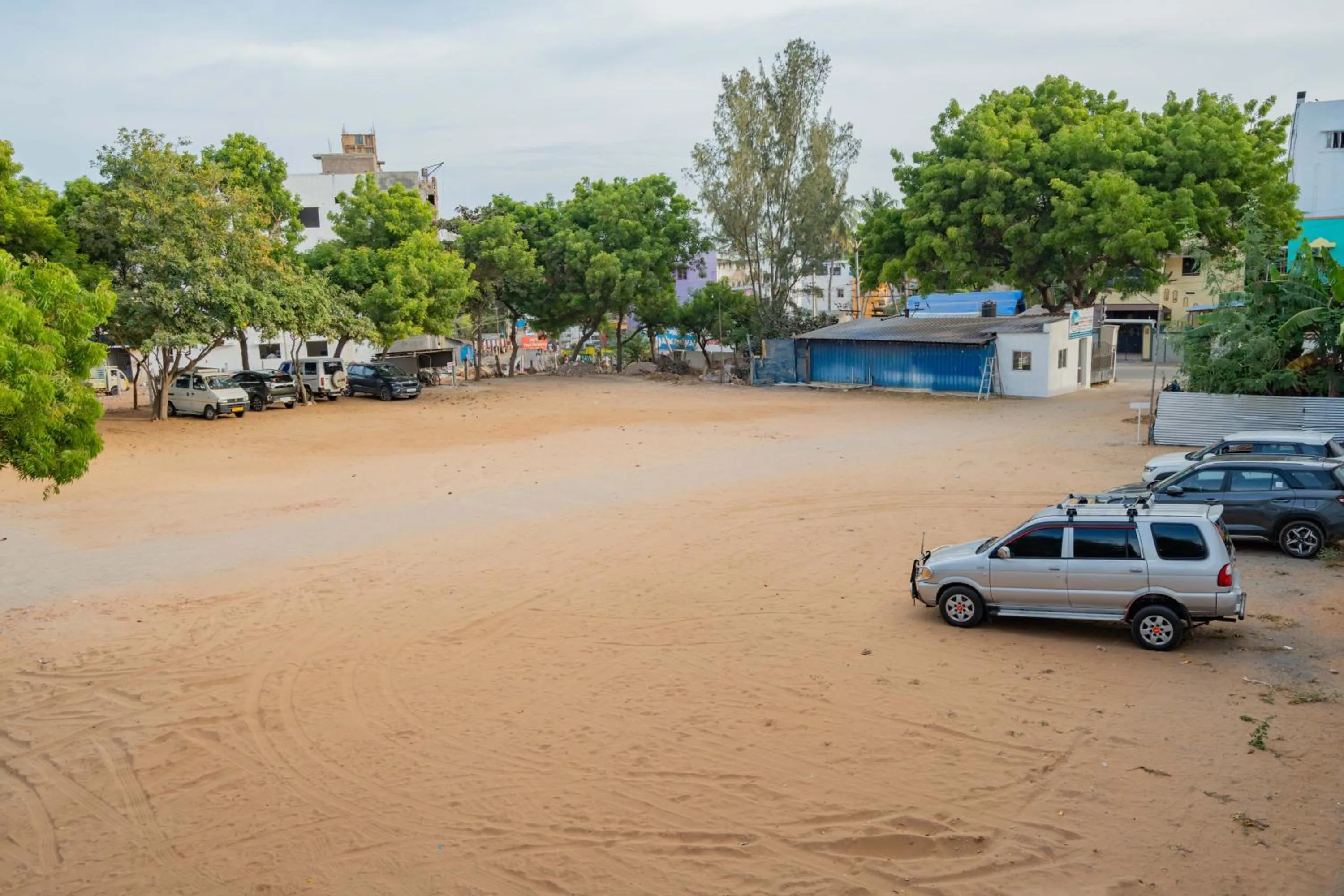 Parking in HOTEL NATCHATHRA