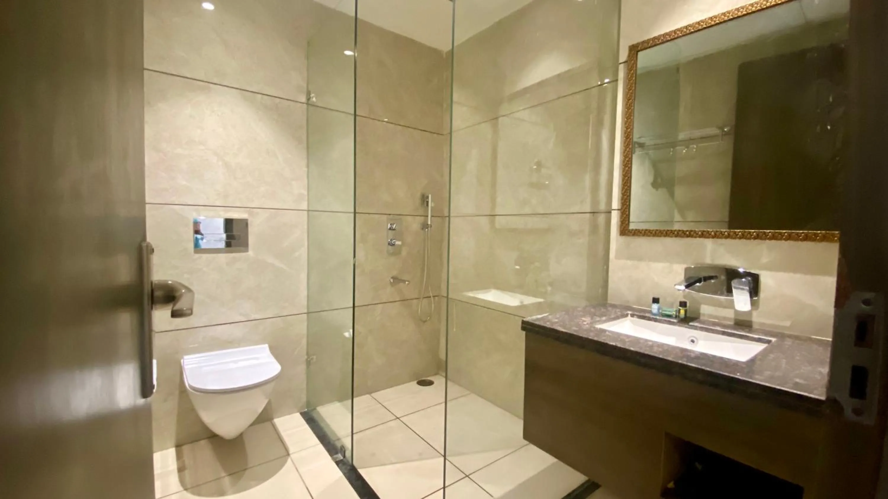 Bathroom in LUXE RESORTS - CENTRALLY HEATED AIR CONDITIONED HOTEL in THE HEART OF KASAULI