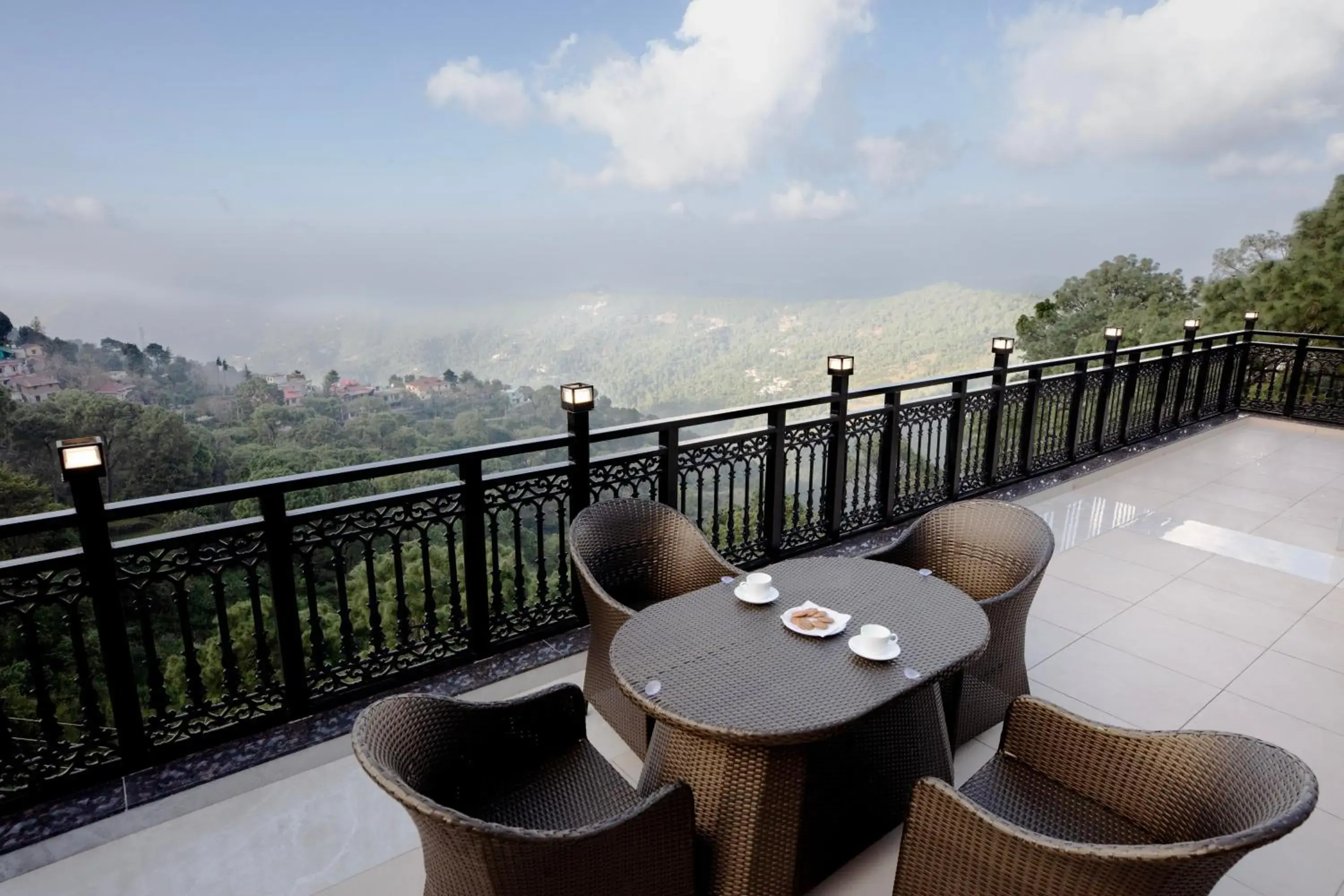 Property building in LUXE RESORTS - CENTRALLY HEATED AIR CONDITIONED HOTEL in THE HEART OF KASAULI Property building in LUXE RESORTS - CENTRALLY HEATED AIR CONDITIONED HOTEL in THE HEART OF KASAULI