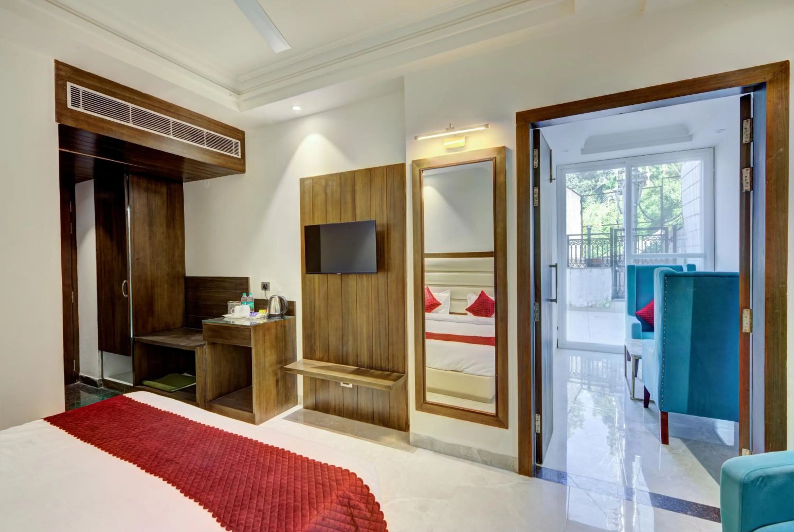 Photo of the whole room, Bed in LUXE RESORTS - CENTRALLY HEATED AIR CONDITIONED HOTEL in THE HEART OF KASAULI