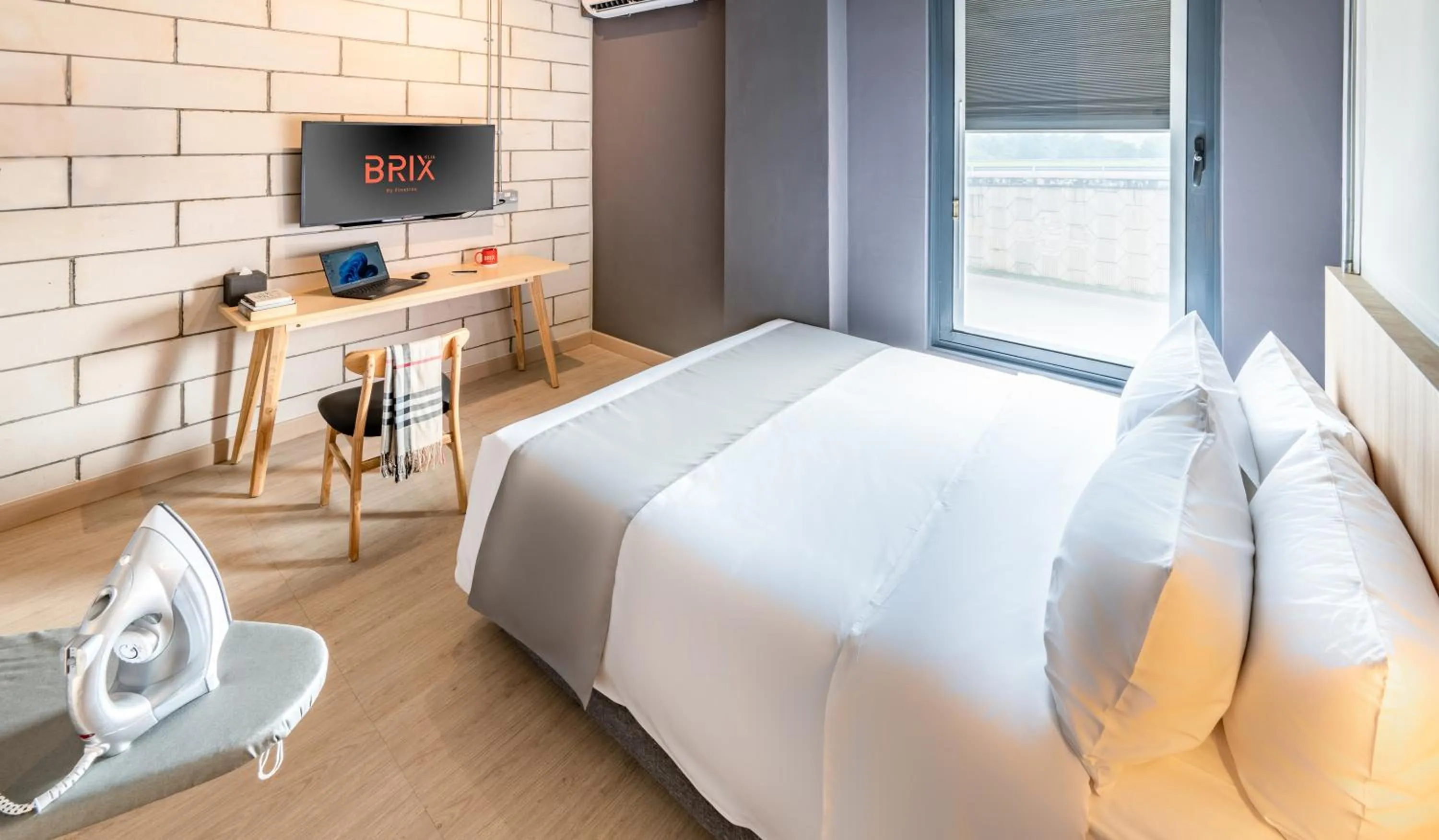 Bed in BRIX KLIA By Pinetree