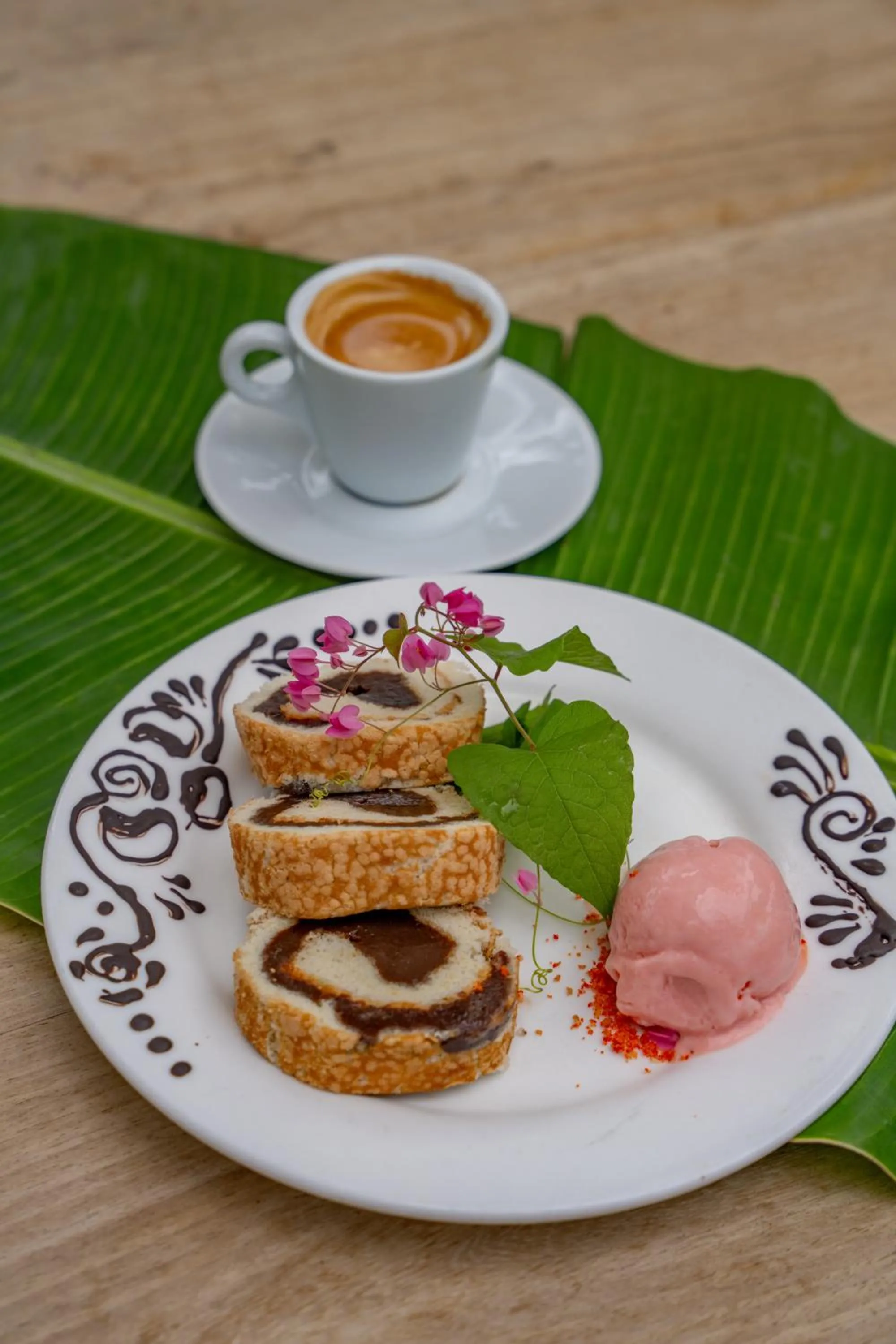 Food and drinks in Michamvi Sunset Bay