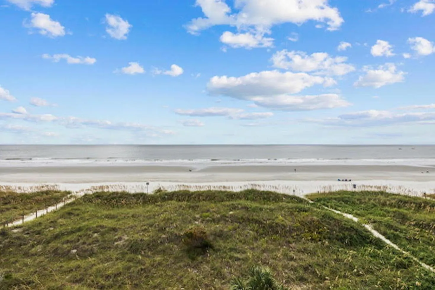 Beach in The Red Tree Inn